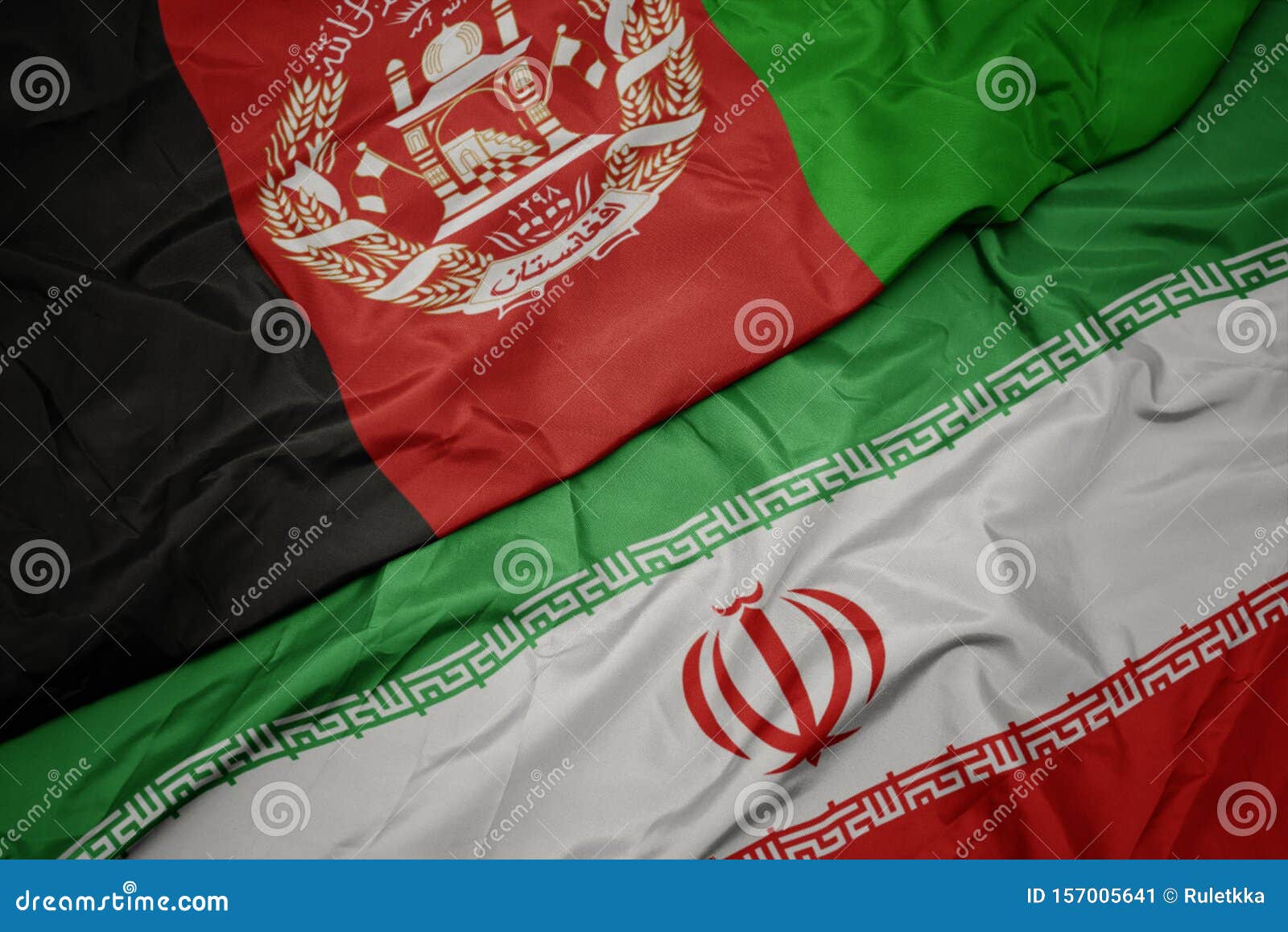 Drapeau Coloré De L' Iran Et Du Drapeau National De L' Afghanistan