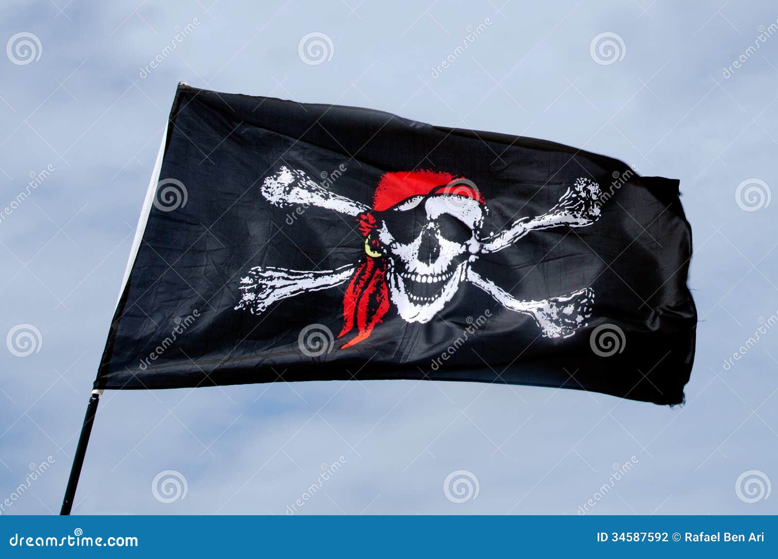 Drapeau de pirates photo stock. Image du bleu, extérieur - 34587592