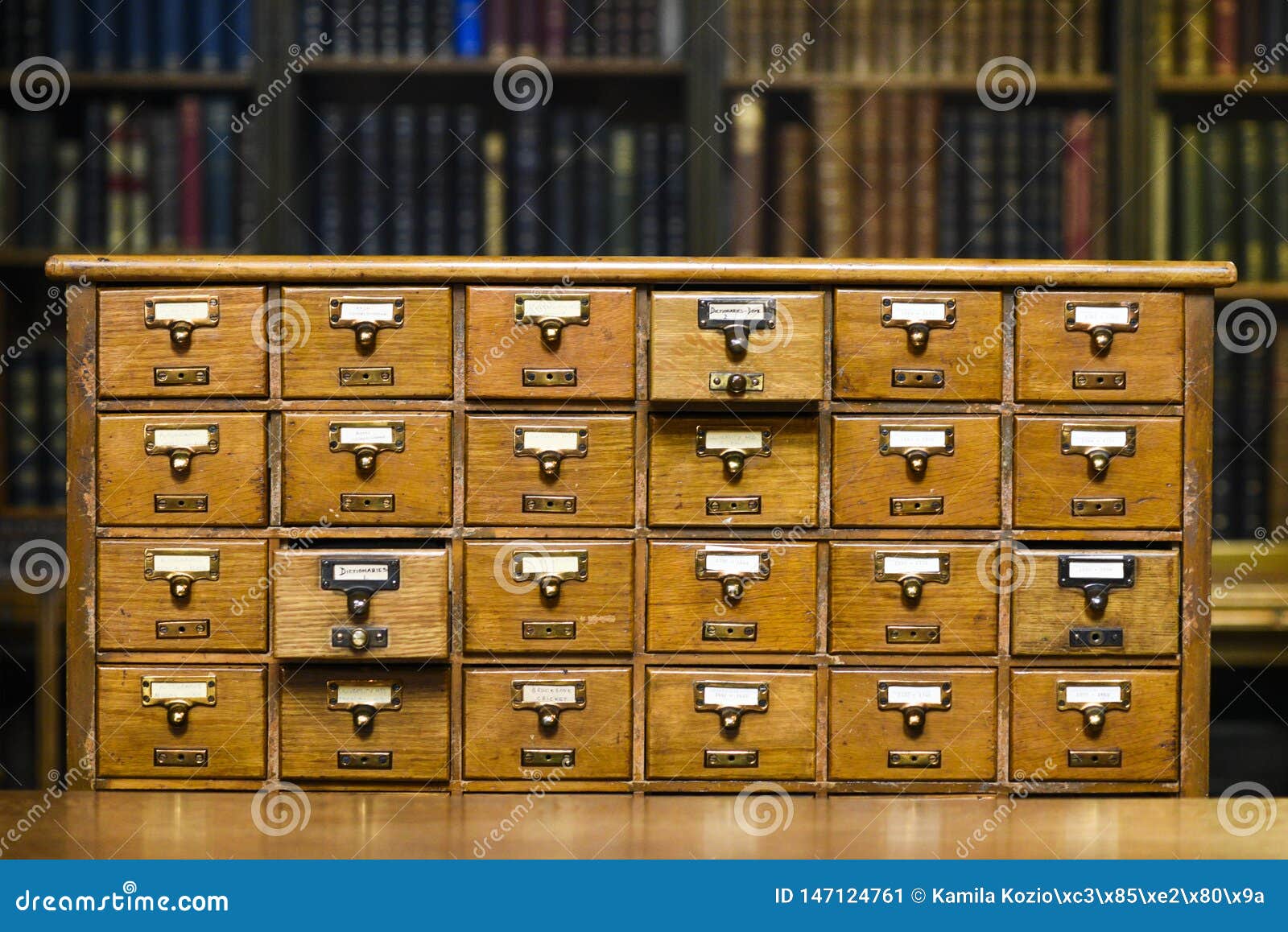 drawers to search for book records in the library