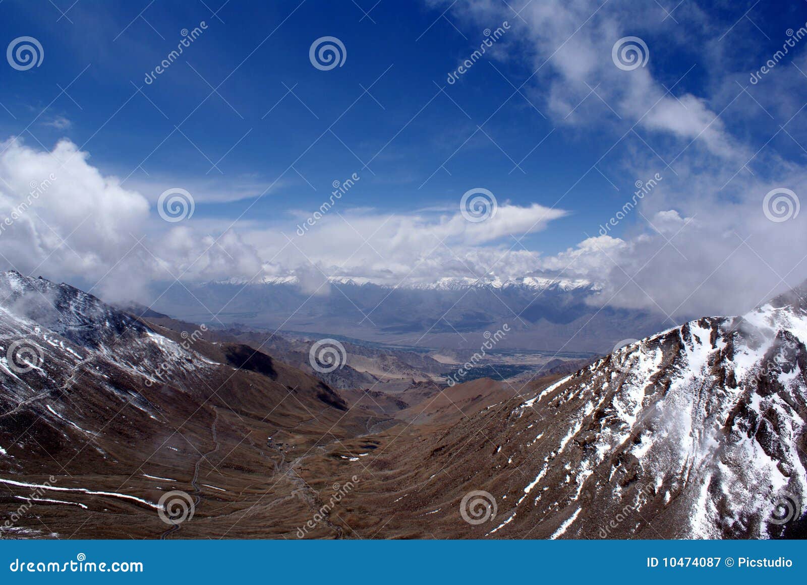 Dream valley stock image. Image of view, great, clouds 10474087