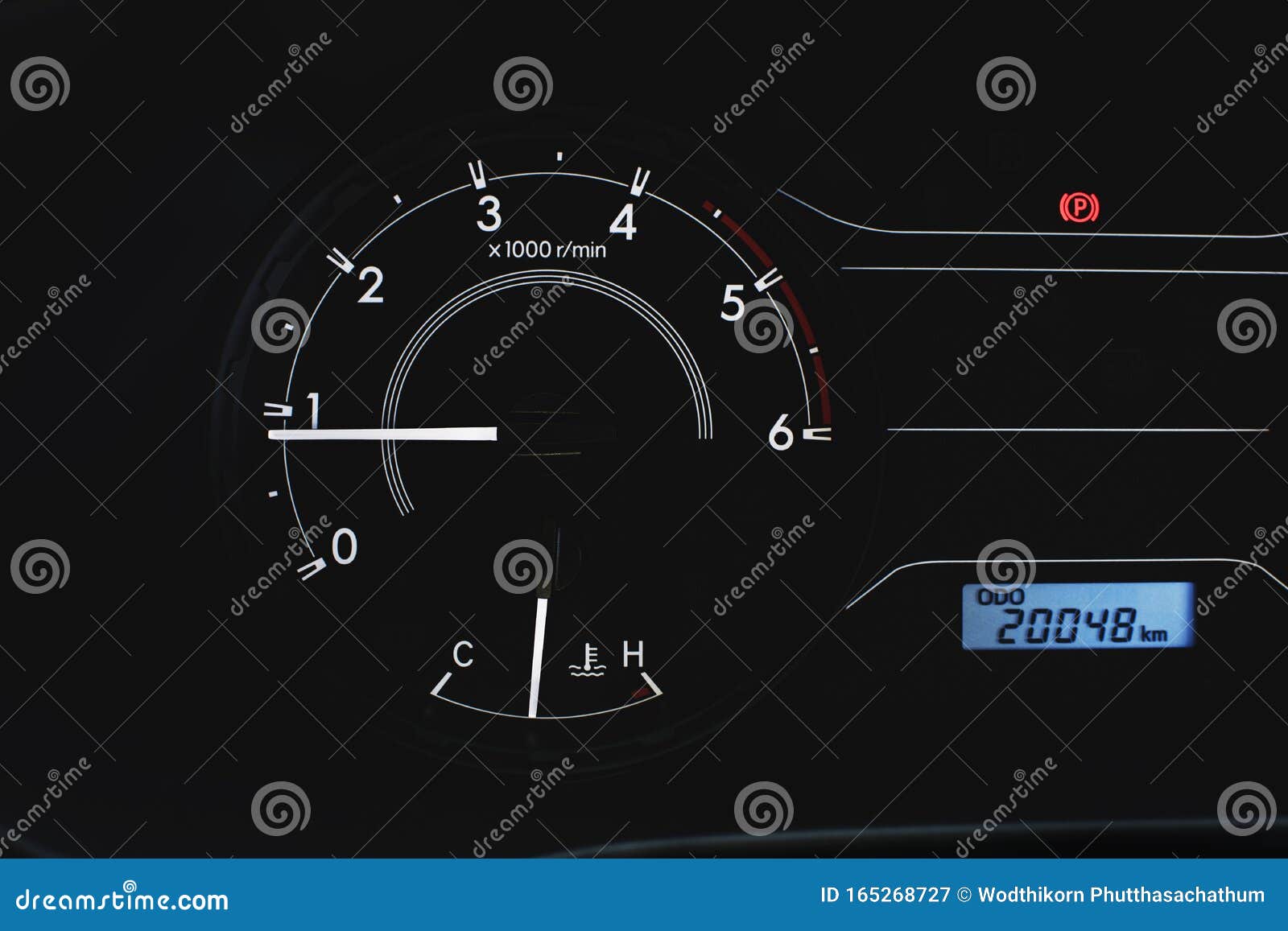 Drehzahlmesser, Leerlaufdrehzahl Bei 800 U/min Und