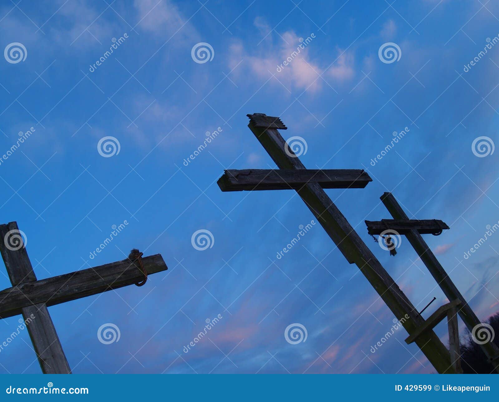 Drie Kruisen stock afbeelding. Image of kerstmis, gekruist 429599