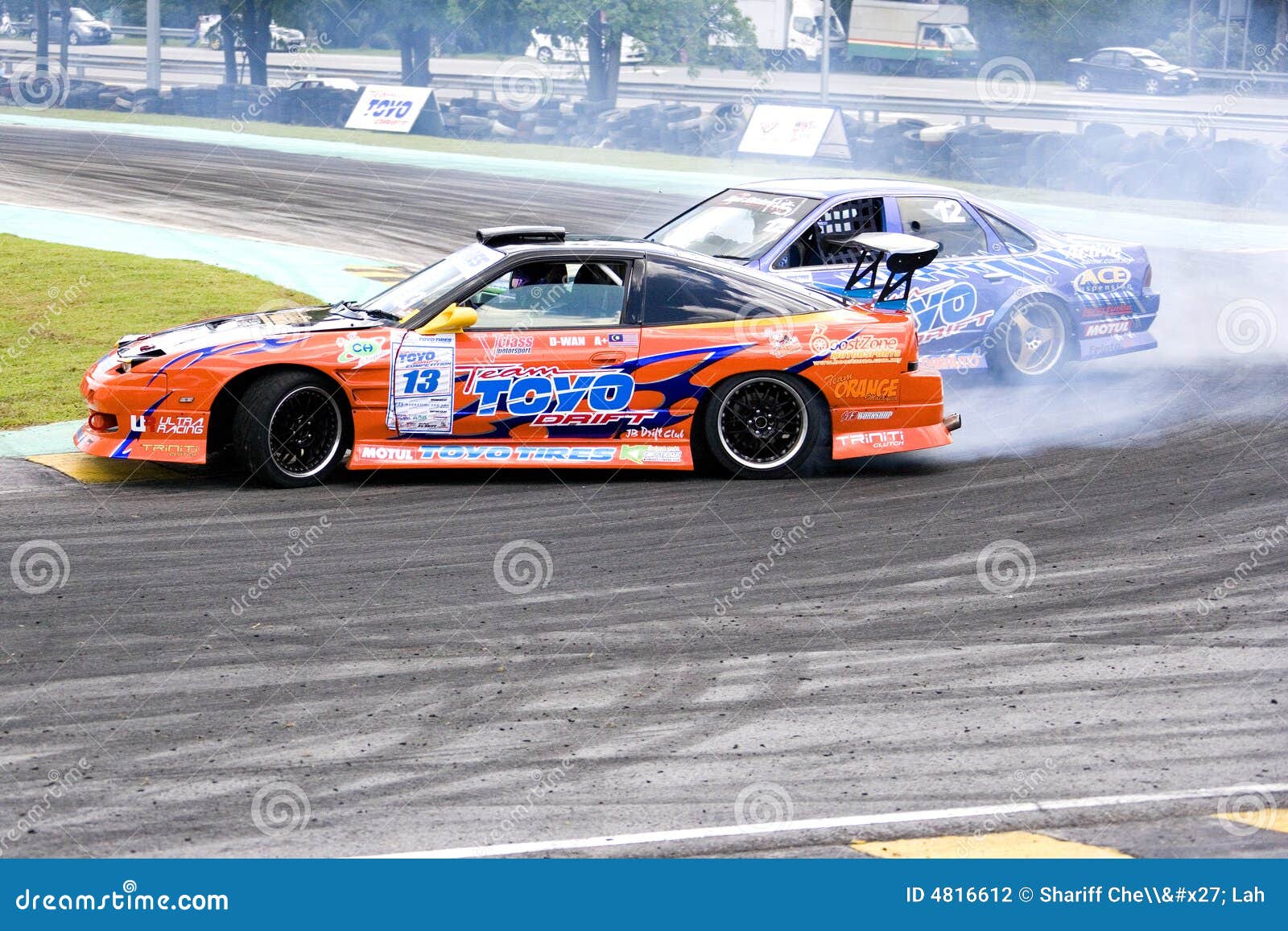 Drifting Cars Images – Browse 157,254 Stock Photos, Vectors, and Video