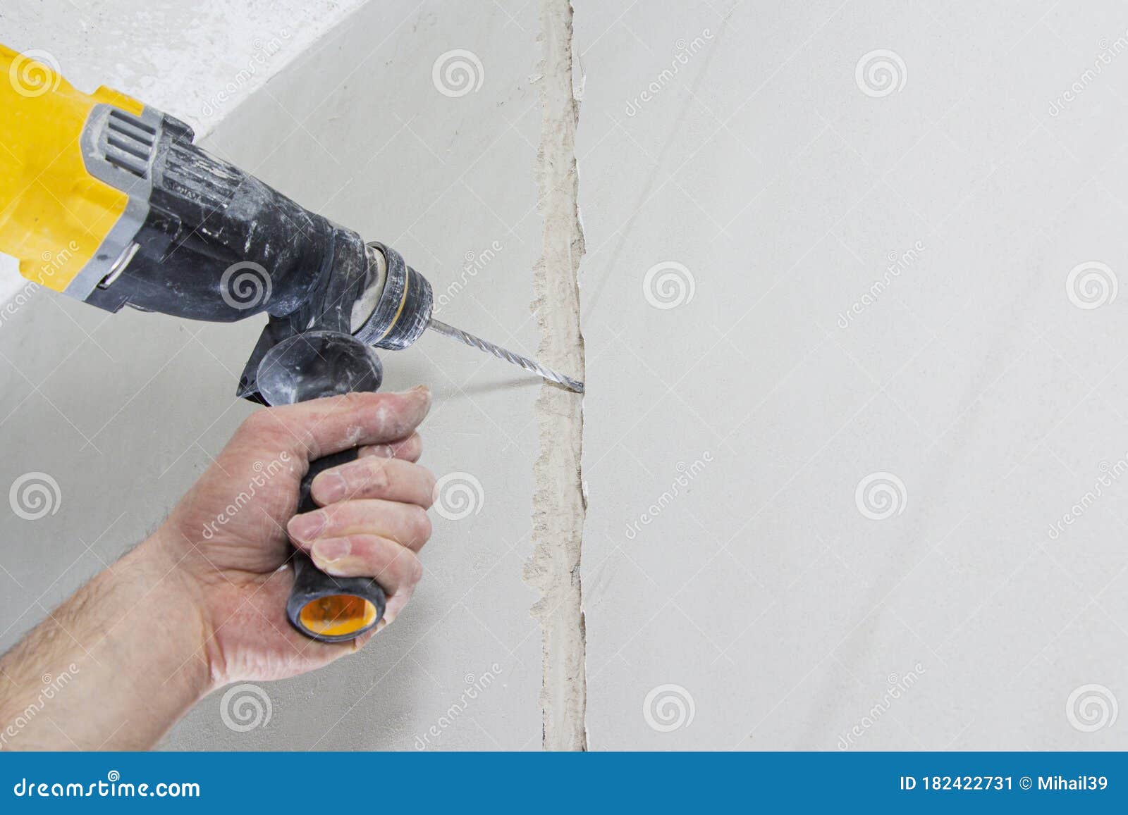 Drill Hole for Electrical Outlet Outlet, Special Power Tool Drill