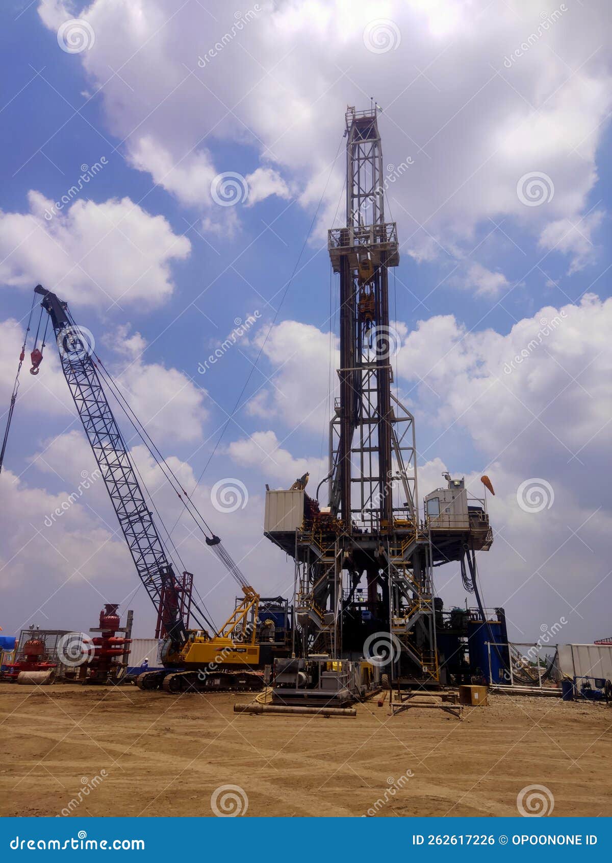 Drilling Indonesia stock photo. Image of drilling, onshore 262617226