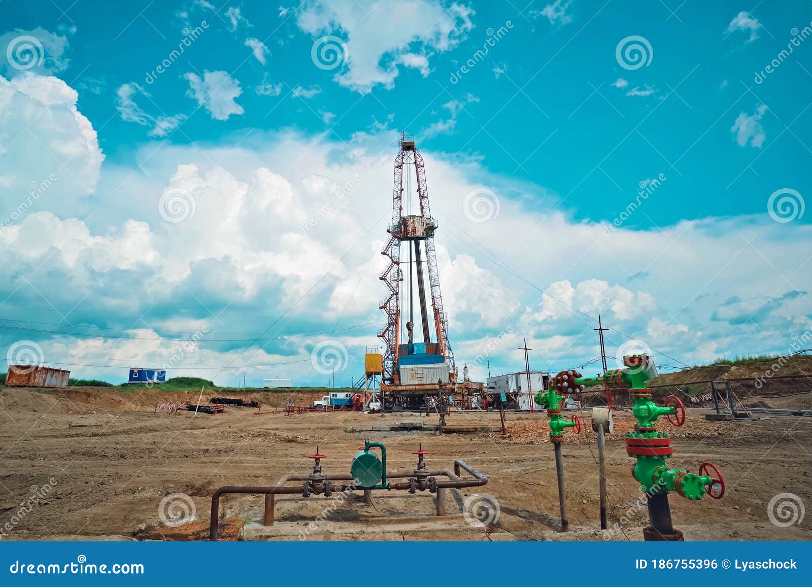 Drilling Rig for Oil Well Drilling. Equipment for Drilling Oil and Gas