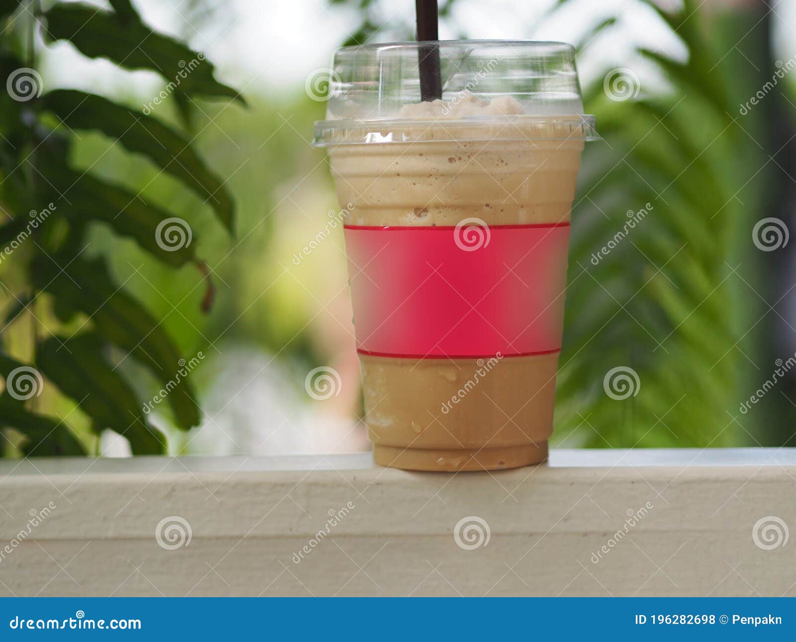 https://thumbs.dreamstime.com/z/drink-beverage-iced-coffee-cappuccino-smoothie-clear-plastic-glass-put-white-steel-blurred-nature-background-space-red-196282698.jpg