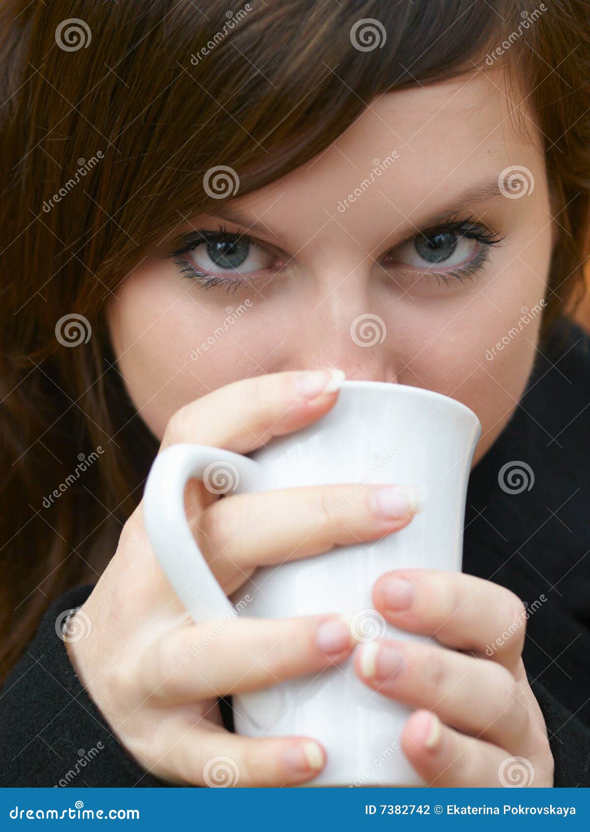 Drinking tea stock photo. Image of aroma, look, beauty - 7382742