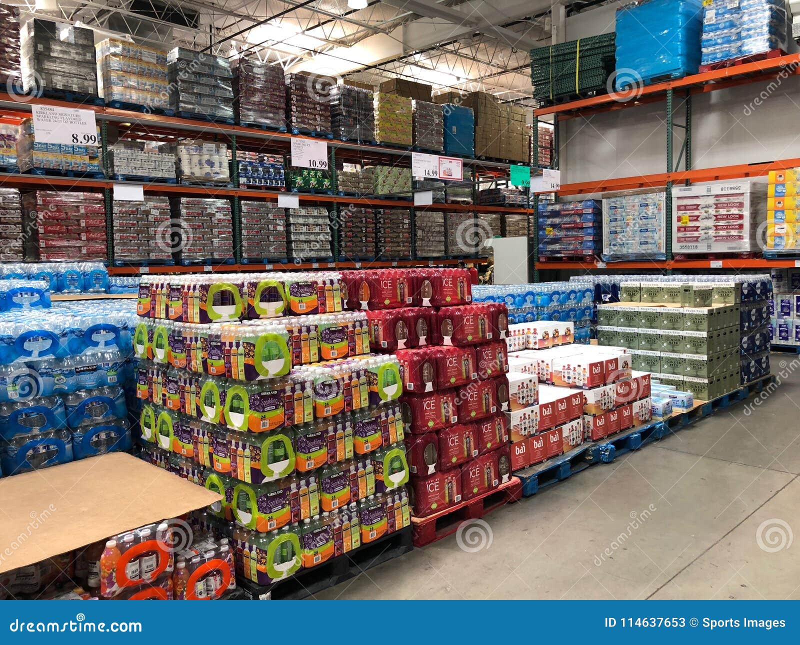 Costco Wholesale Shopping editorial stock photo. Image of view - 114637653