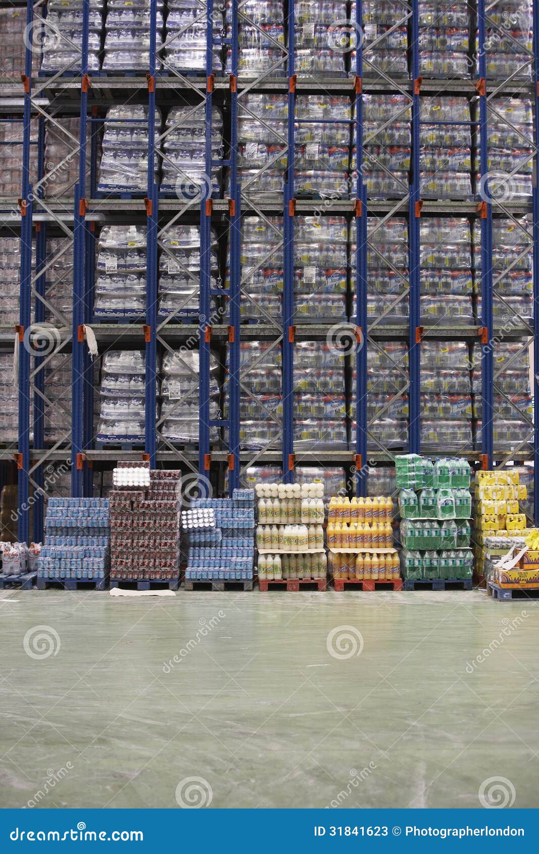 Drinks in Warehouse stock image. Image of inventory, facility 31841623