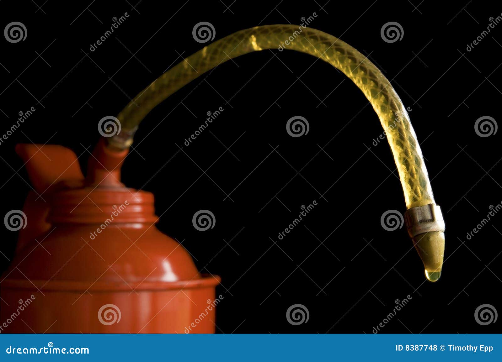 Dripping oil can stock photo. Image of lube, squirt, service 8387748
