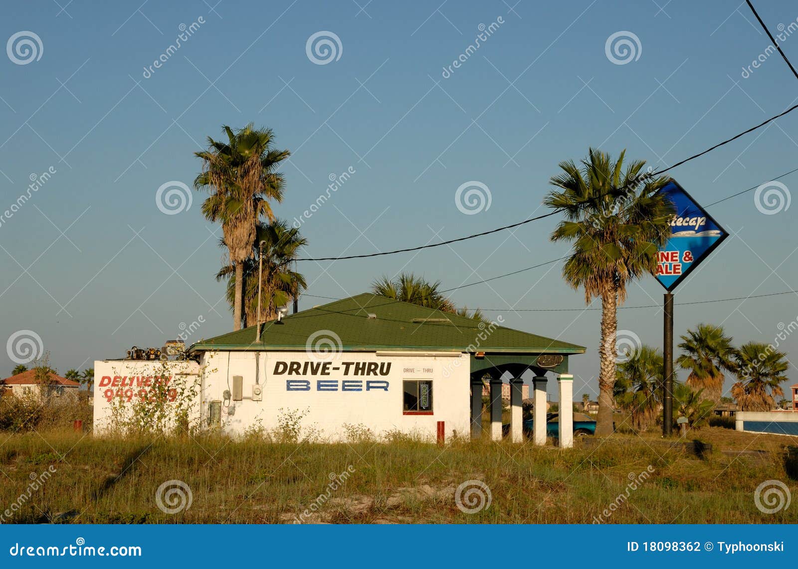 Drive thru Beer, Texas editorial photography. Image of fast 18098362