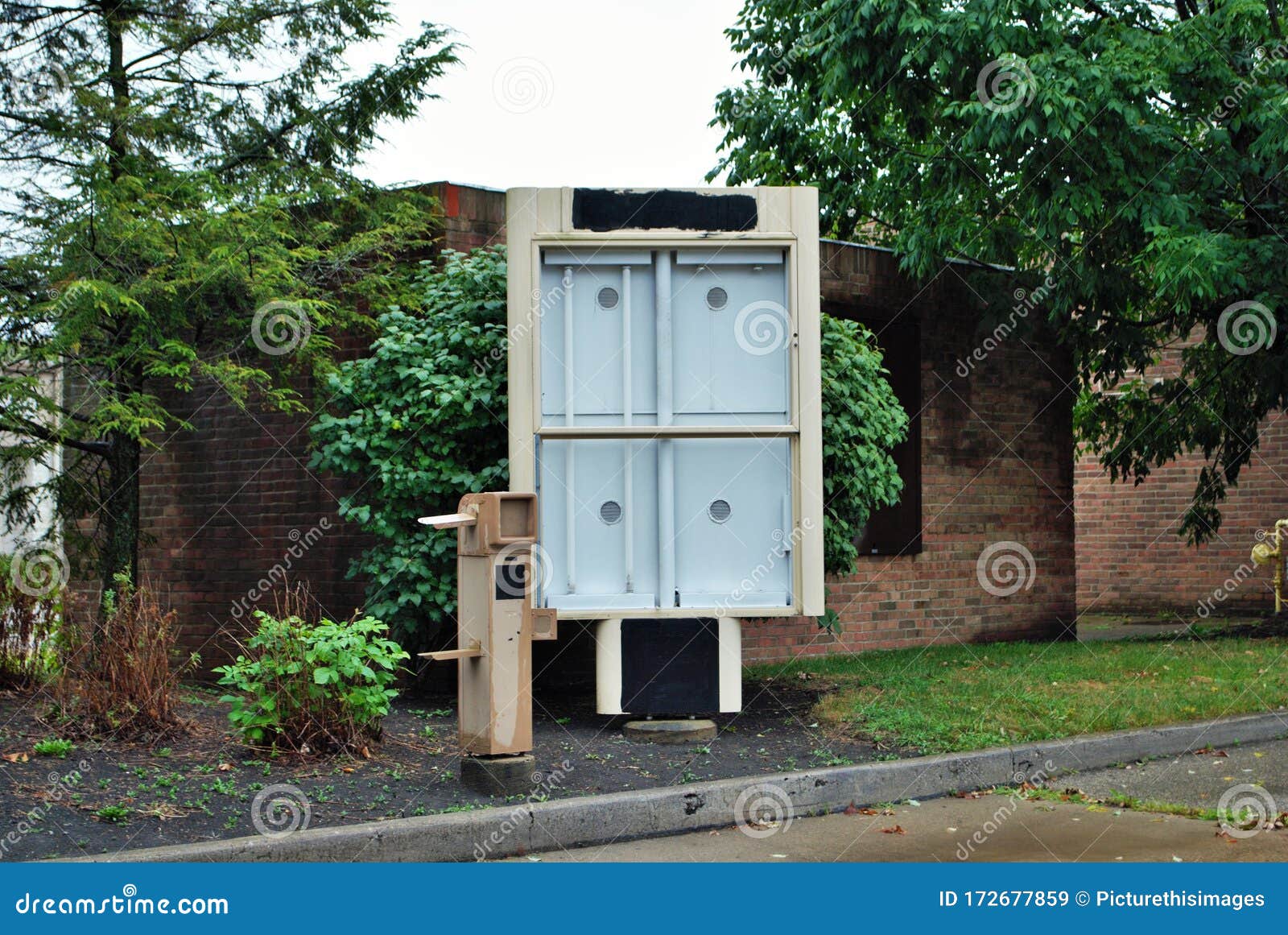 Drive Thru Menu Reader Board and Speaker for an Out of Business Fast