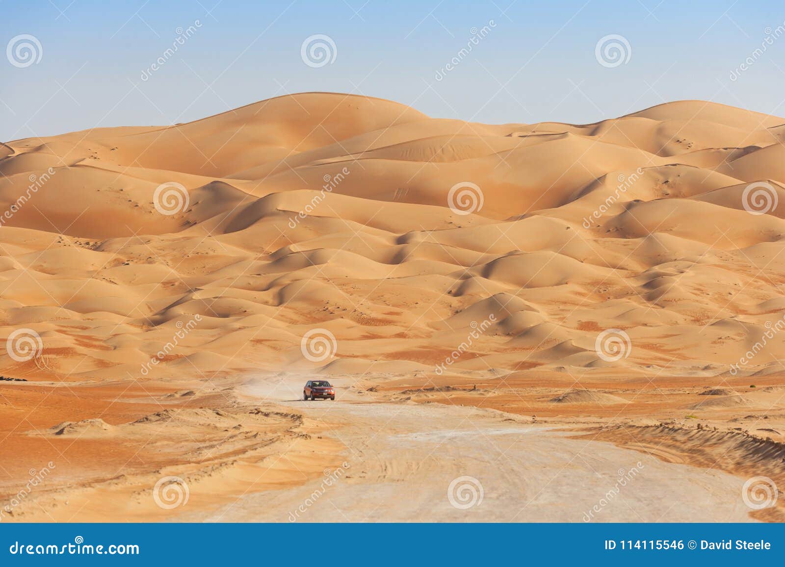 driving through the empty quarter