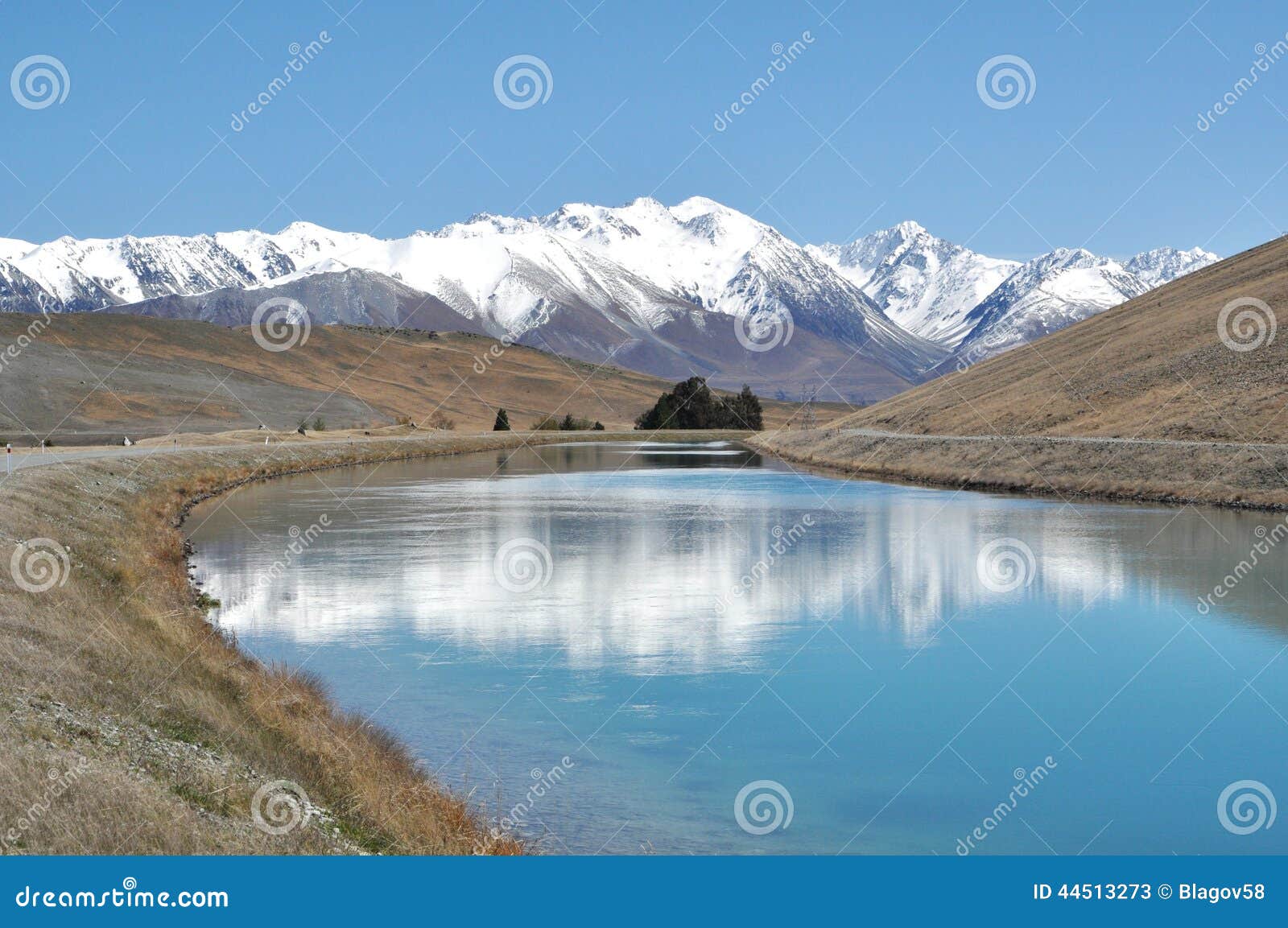 driving to mt cook. mackenzie country