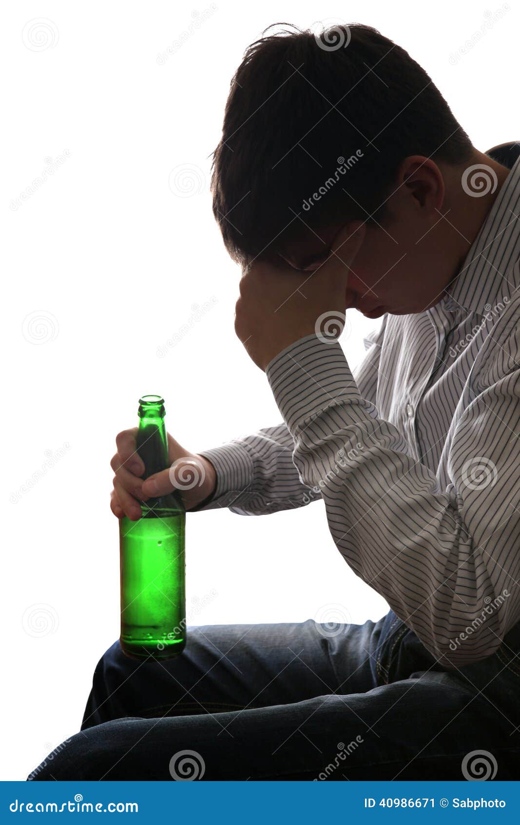 Droevige Mens in Alcoholverslaving Stock Afbeelding Image of