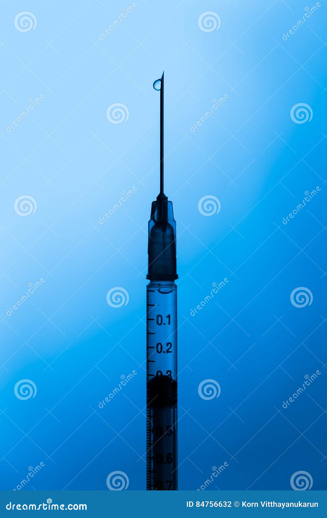 Drug Syringe With Liquid Heroin Powder Stock Photo - Image ...