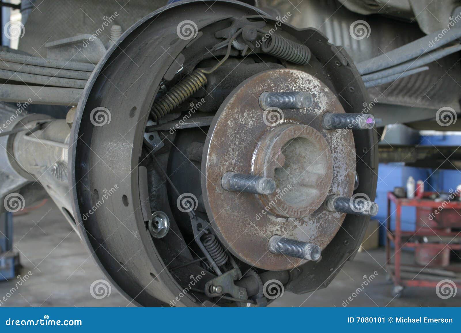 Drum brakes stock image. Image of drum, brakes, spring 7080101