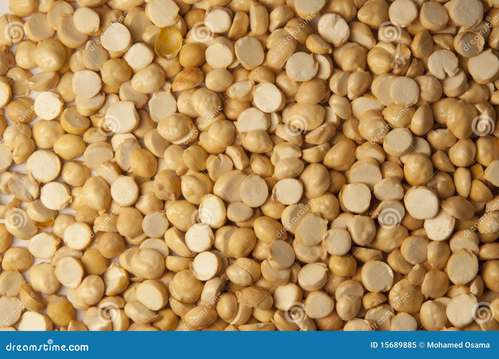 dry chickpea background