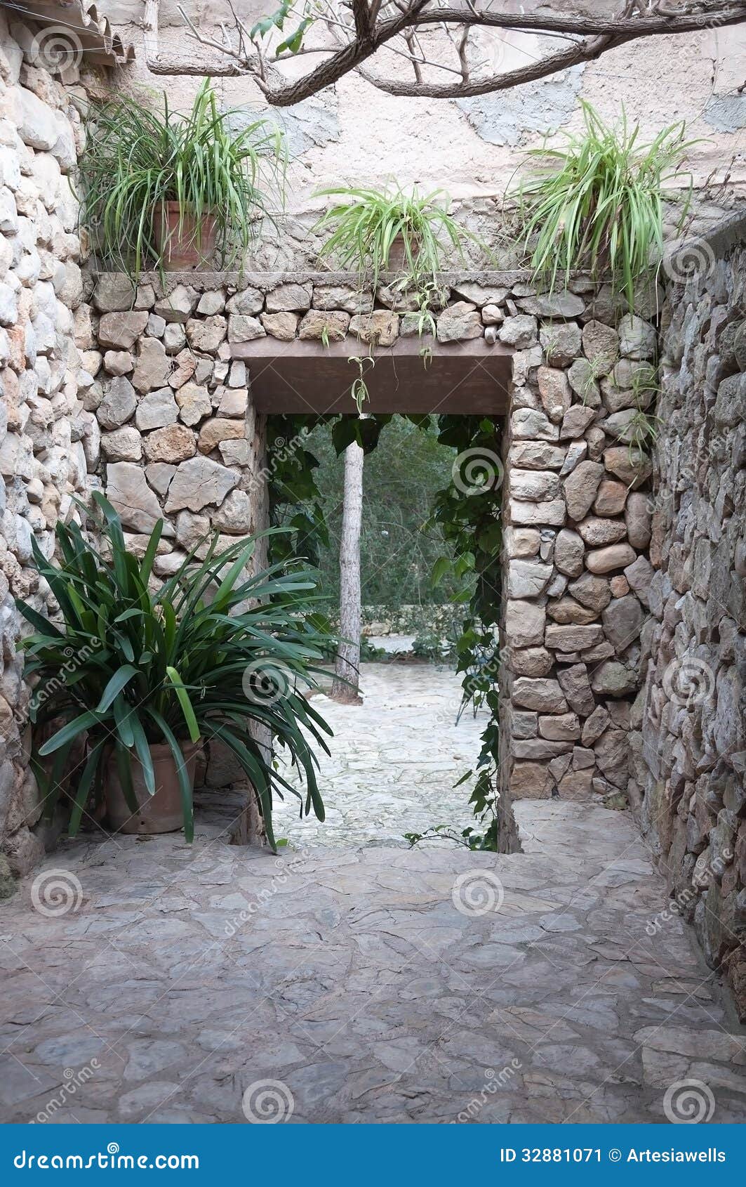 Dry Stone Wall Portal with Plants. Stock Image - Image of mallorca ...