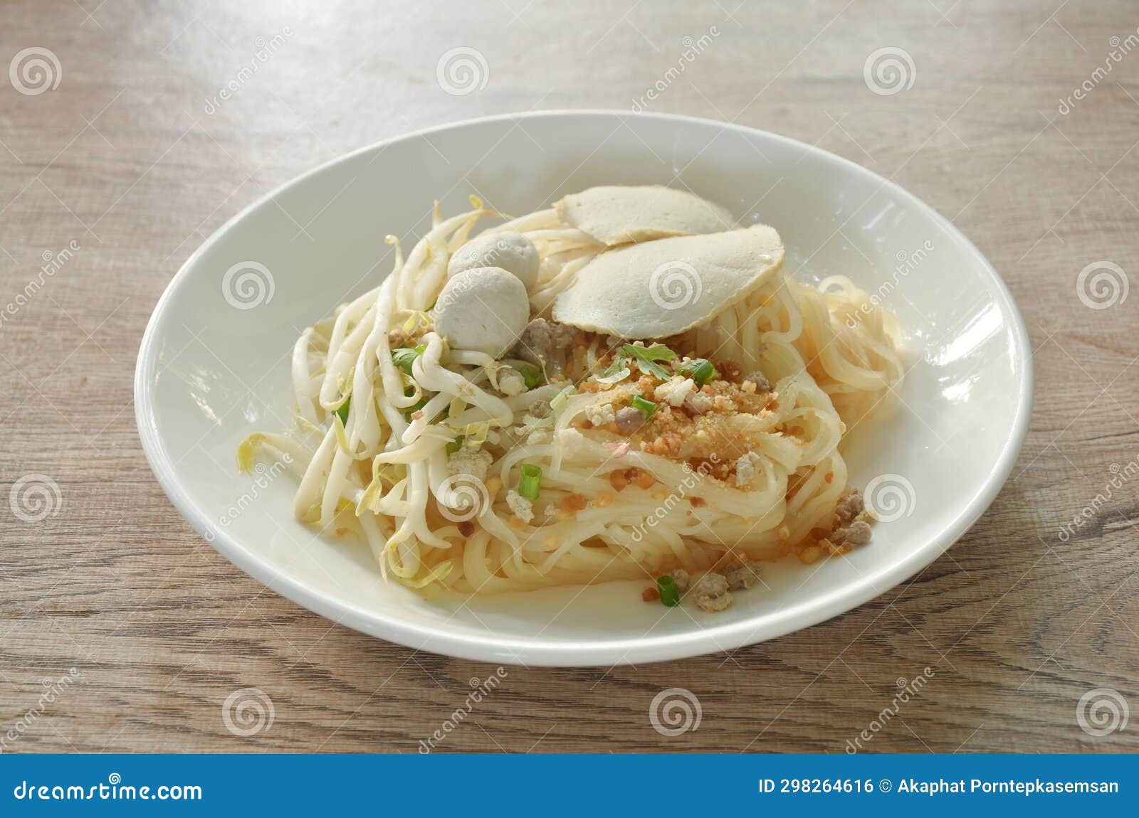 Thin Rice Noodles With Pork Royalty Free Stock Image CartoonDealer thin-rice-noodles-with-pork-royalty-free-stock-image-cartoondealer