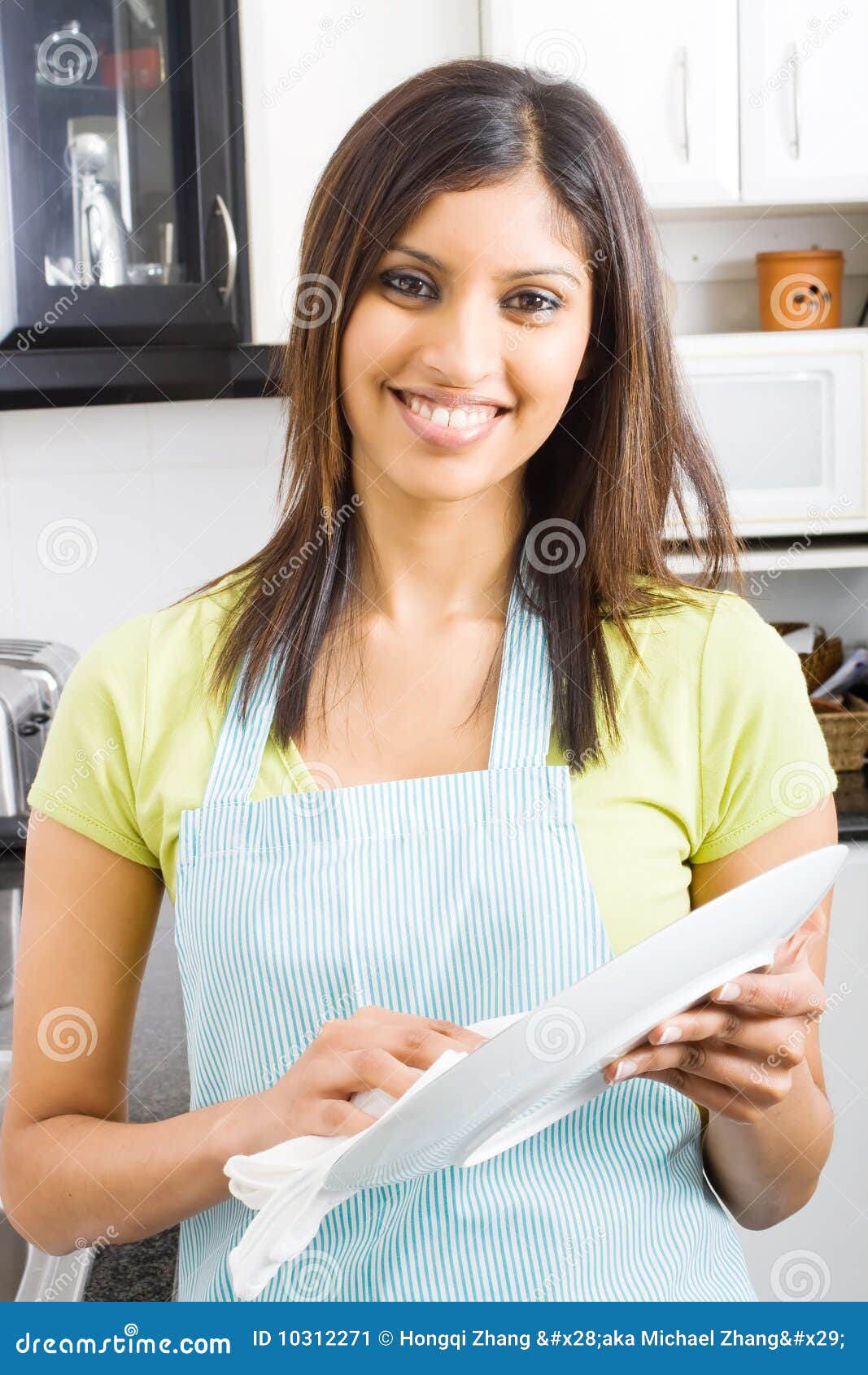 Drying dishes stock image. Image of expression, chore 10312271