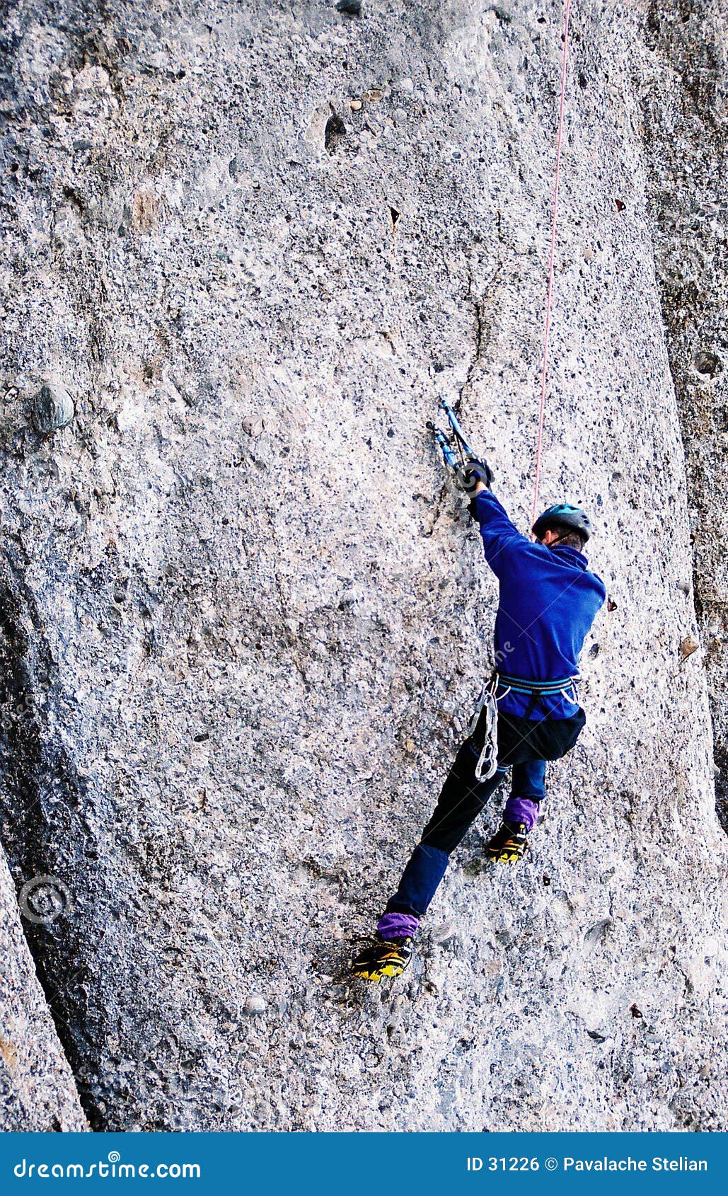 drytool climbing in costila