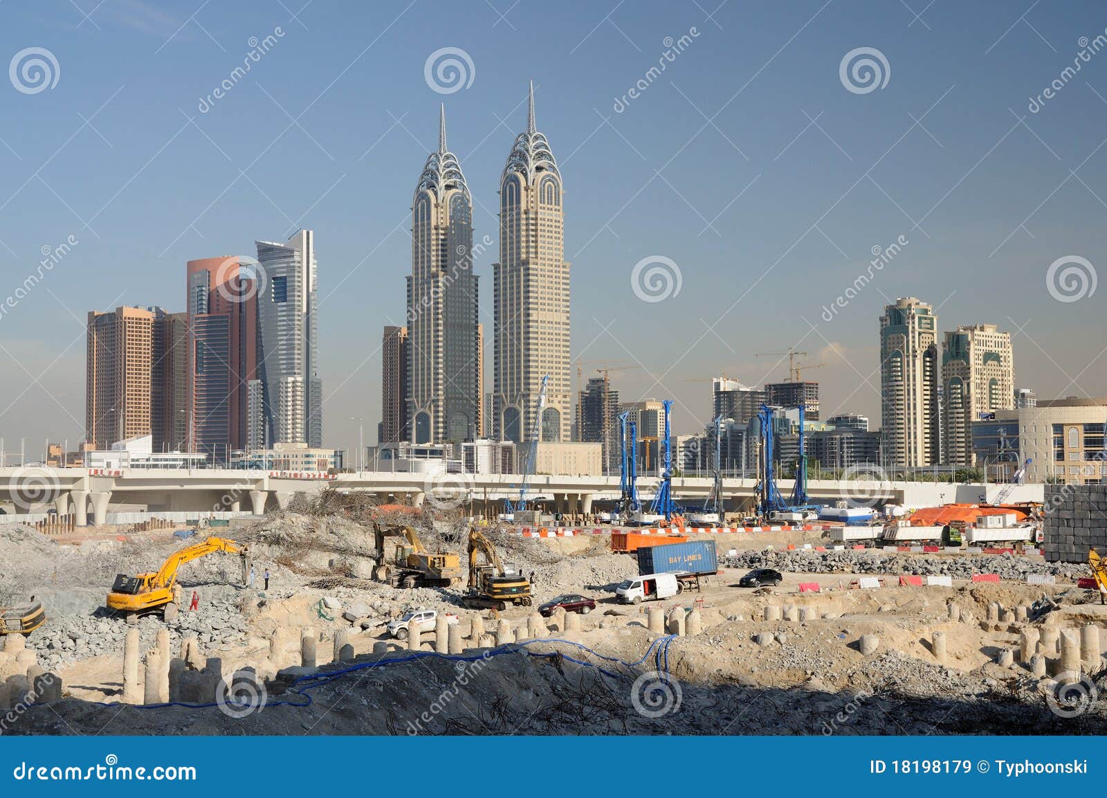 Dubai Pearl Construction Site Editorial Stock Image Image of highway