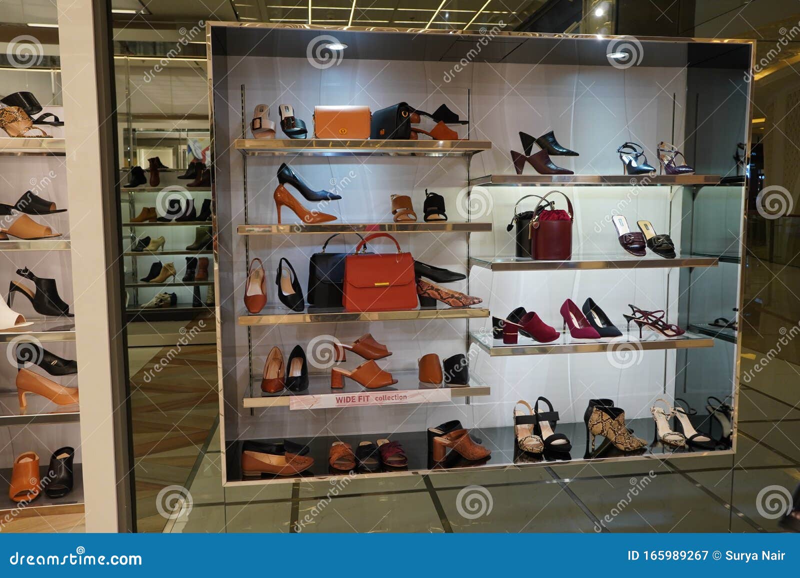 Dubai UAE December 2019 Shoes and Handbags in a Boutique Display. Rows ...