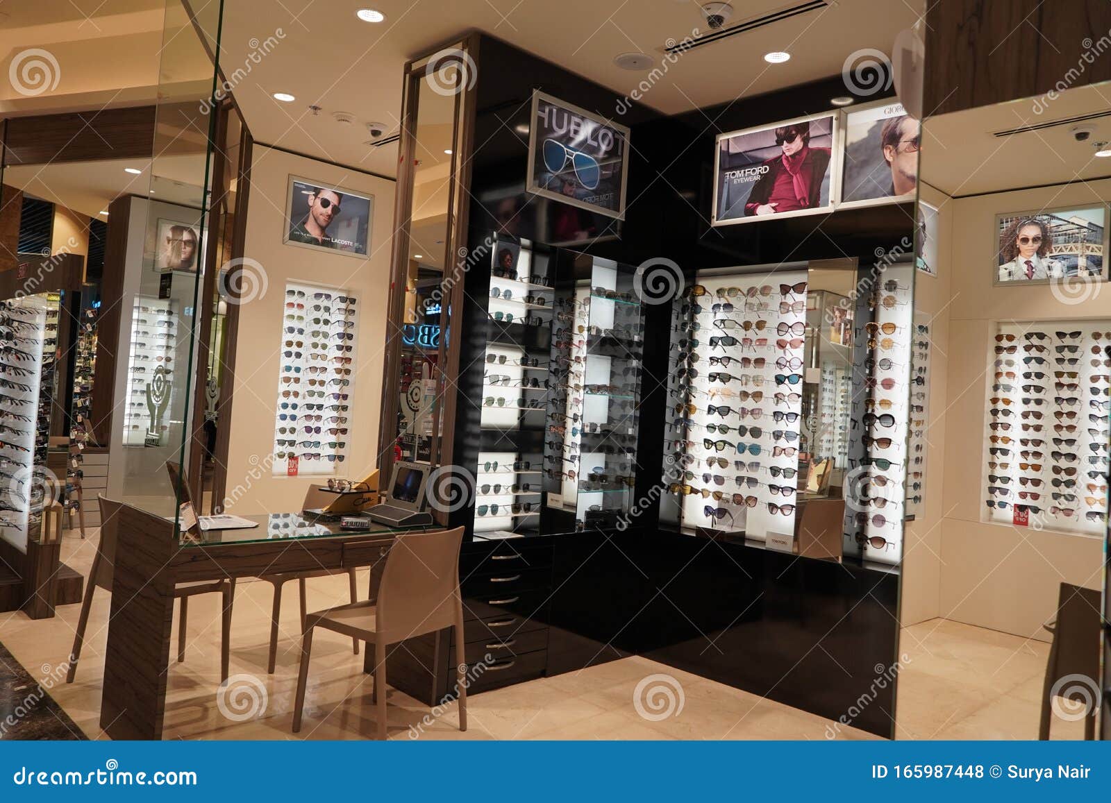 ray ban shop in dubai