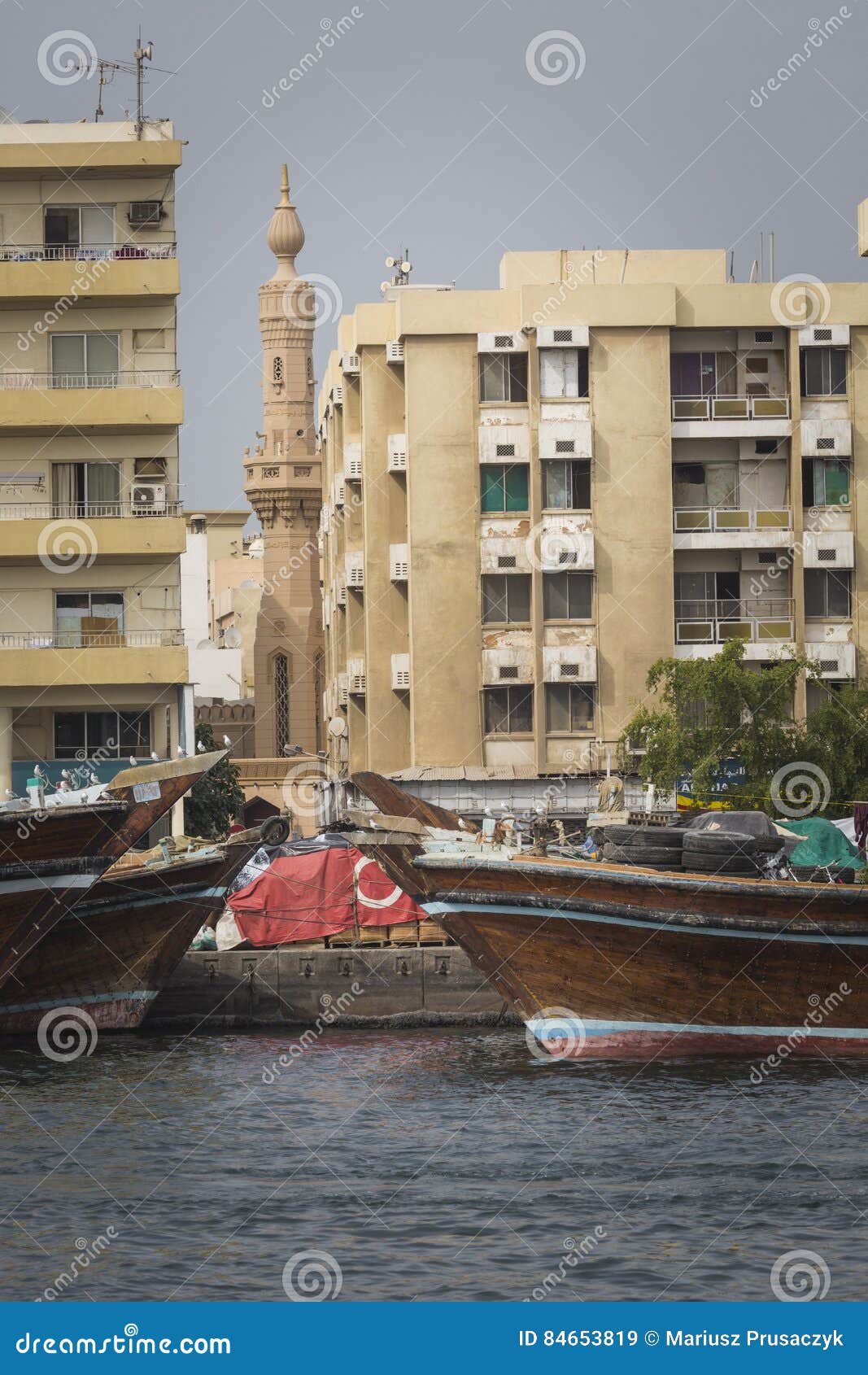 DUBAI, UAE JANUARY 18, 2017 Dubai Creek. Small Ships and Dhows Line