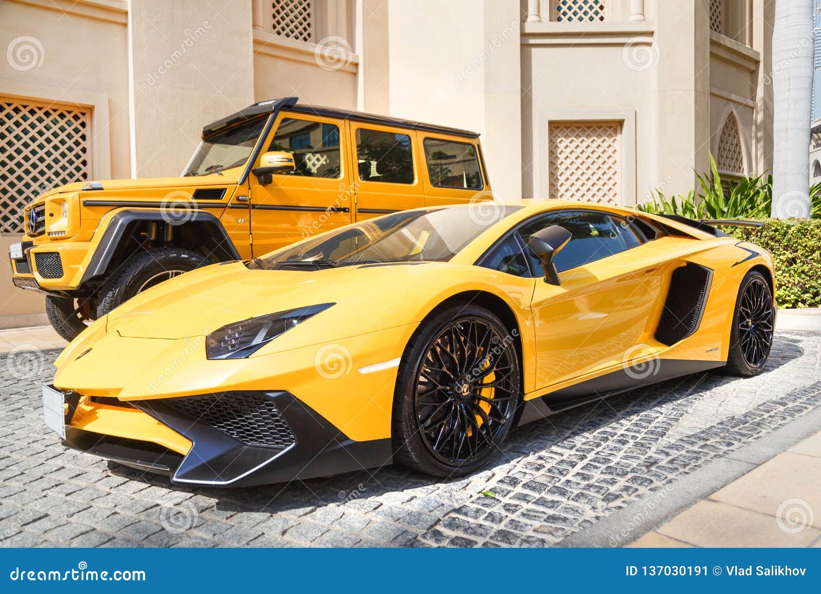 DUBAI, UAE - JANUARY 08, 2019: Yellow Luxury Supercar Lamborghini Aventador  Roadster and Gelandewagen in Dubai Editorial Photo - Image of expensive,  lamborghini: 137030191