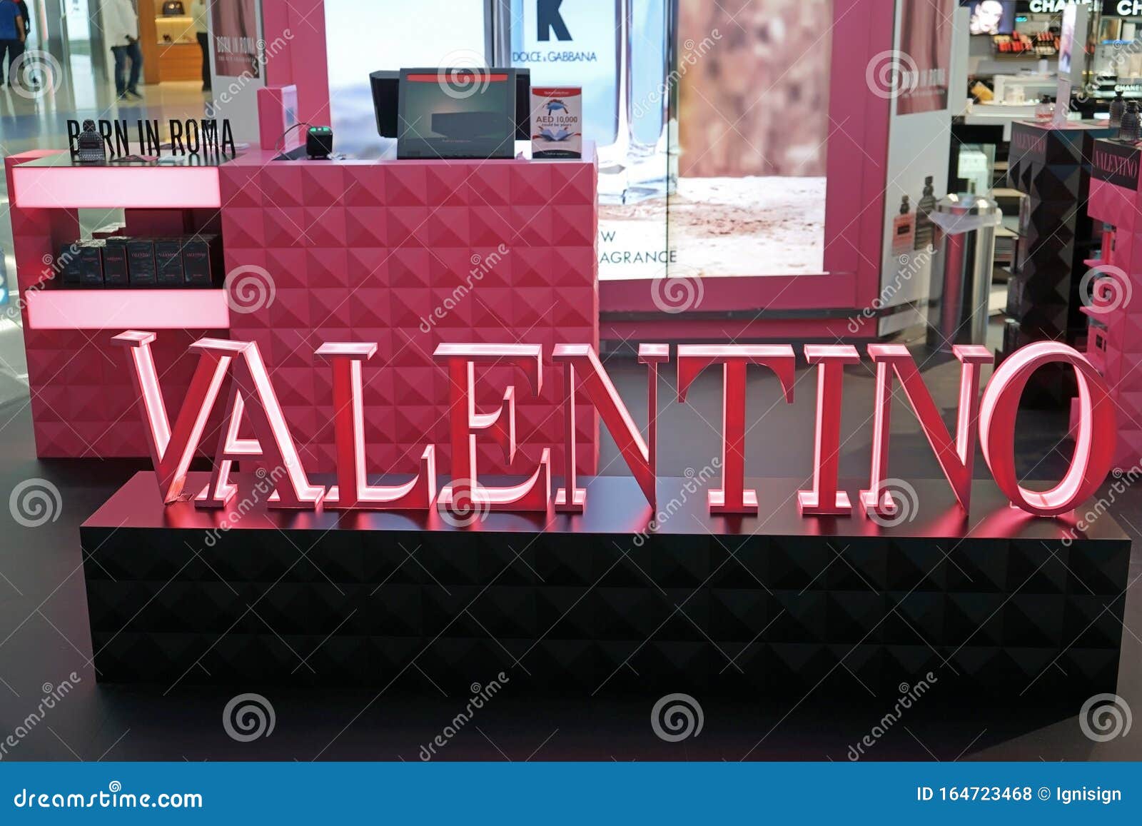 432 Valentino Logo Stock Photos - Free & Stock Photos from Dreamstime