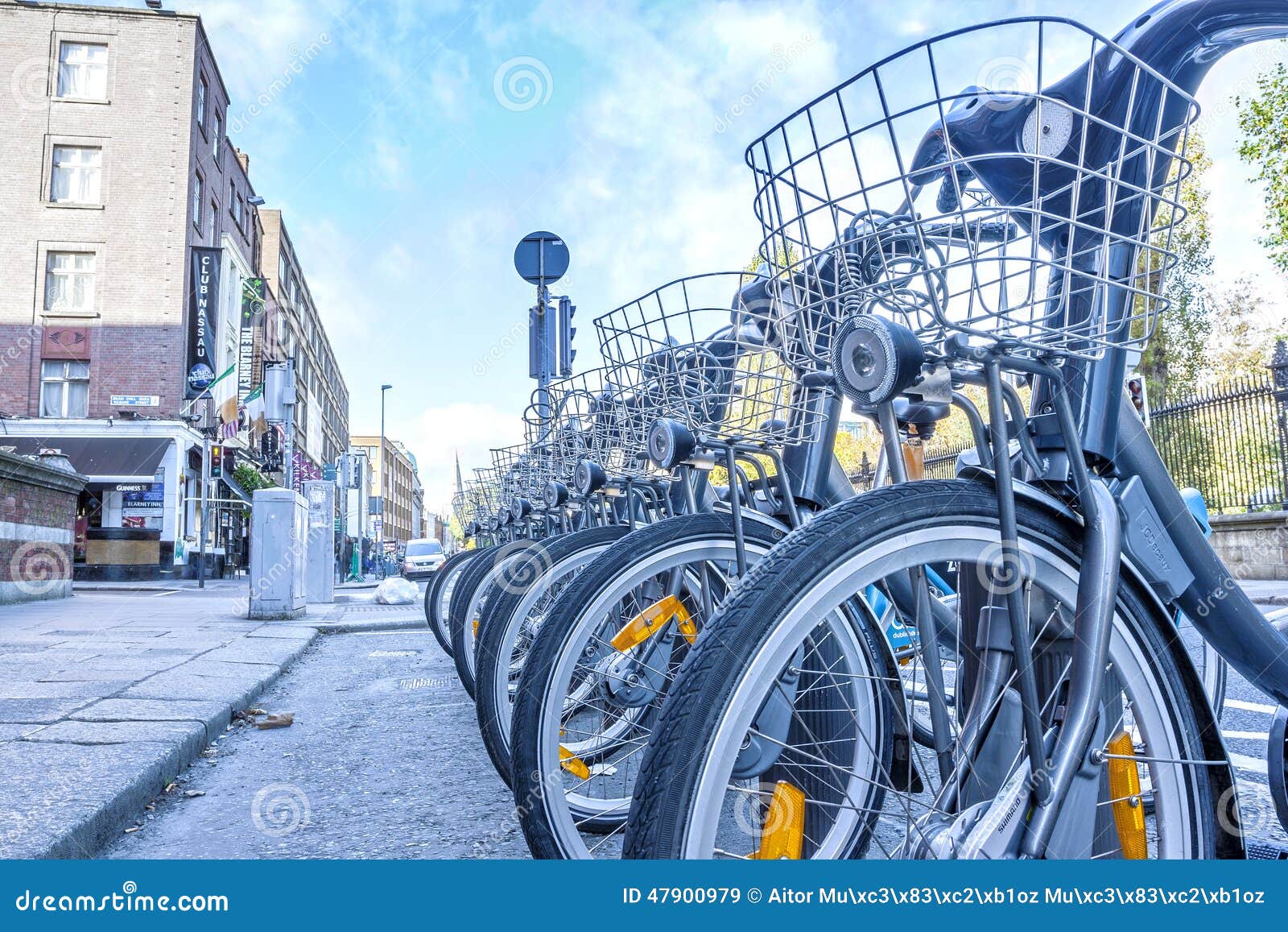 Dublin Bikes redactionele stock afbeelding. Image of alternatief 47900979