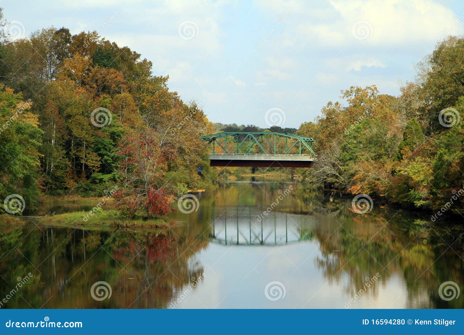 Duck River in MIddle Tennessee Stock Photo - Image of vacation