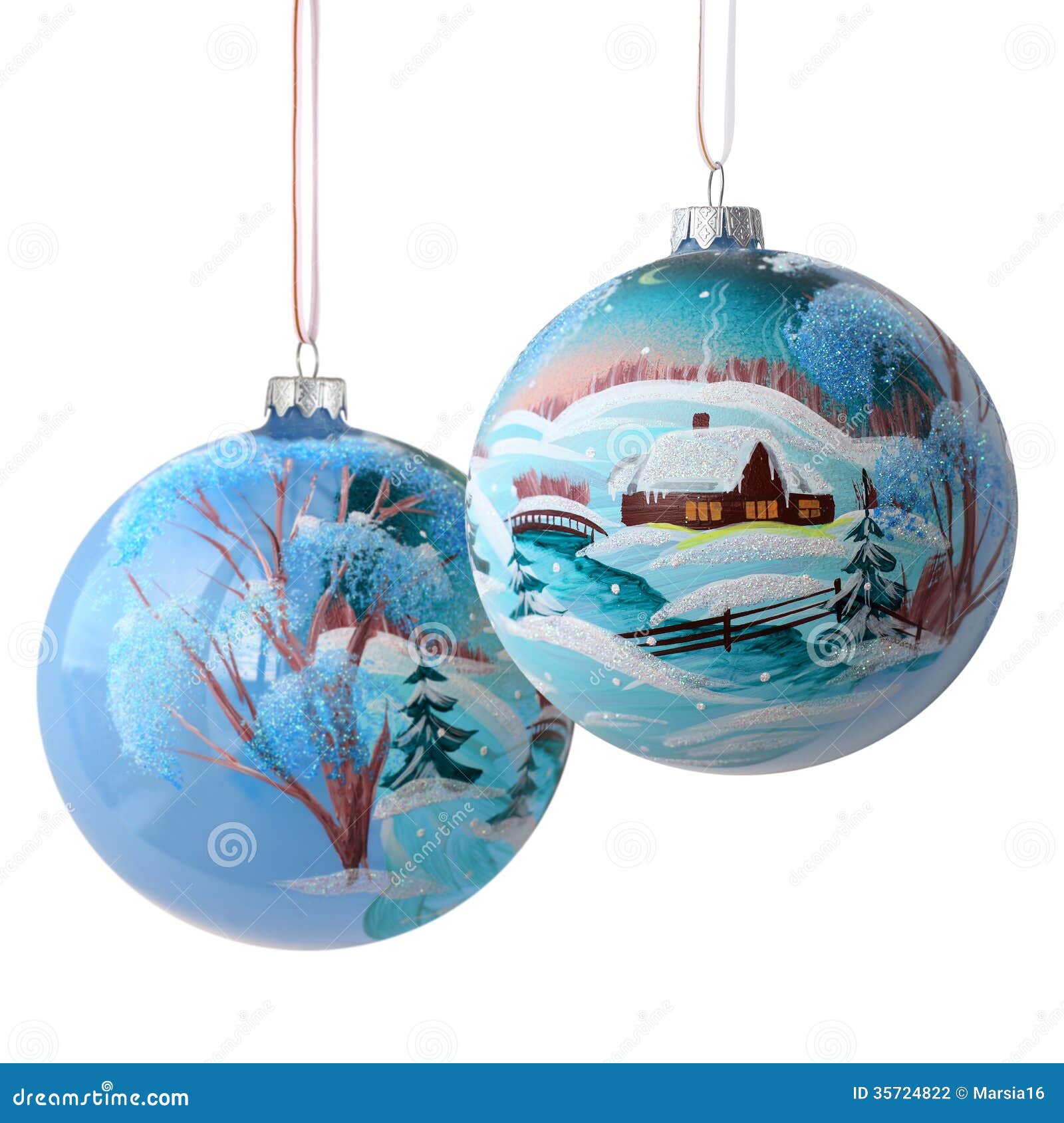Foto Su Palla Di Natale.Due Palle Di Natale Su Bianco Fotografia Stock Immagine Di Gruppo Nuovo 35724822