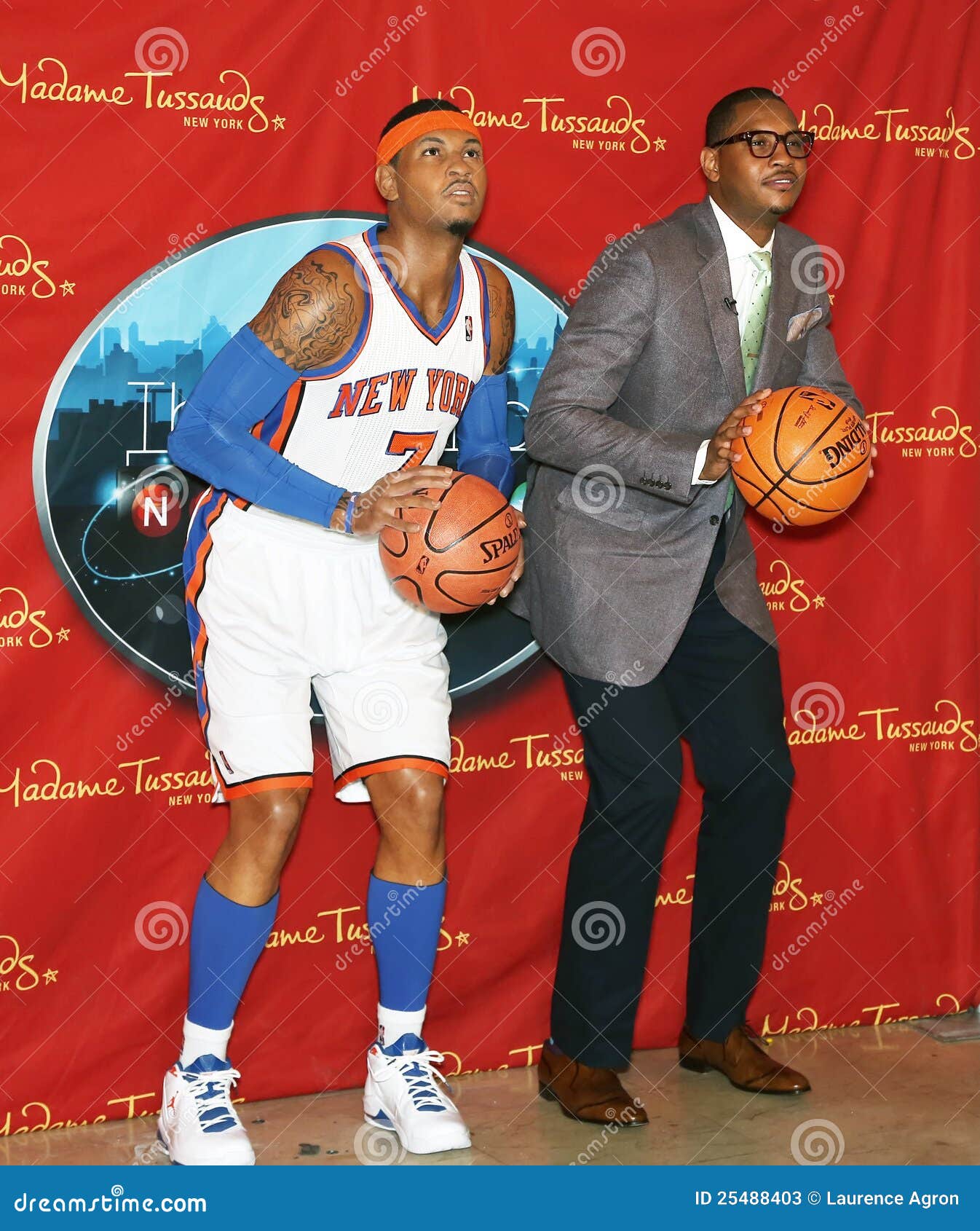 Dueling Carmelo Anthonys editorial stock photo. Image of life - 25488403