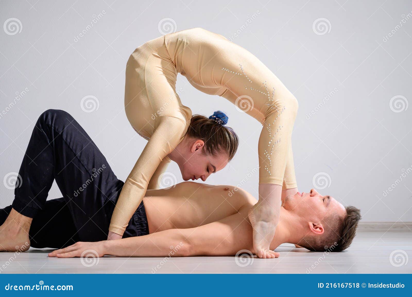 Yoga in Pair. Couple Women. Duo Pose Stock Photo - Image of nature, couple:  63662610