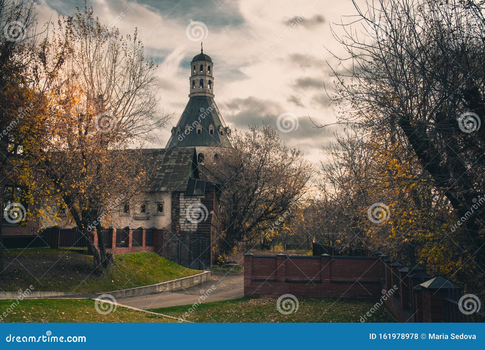 the dulo tower of simonov monastery, moscow, russia