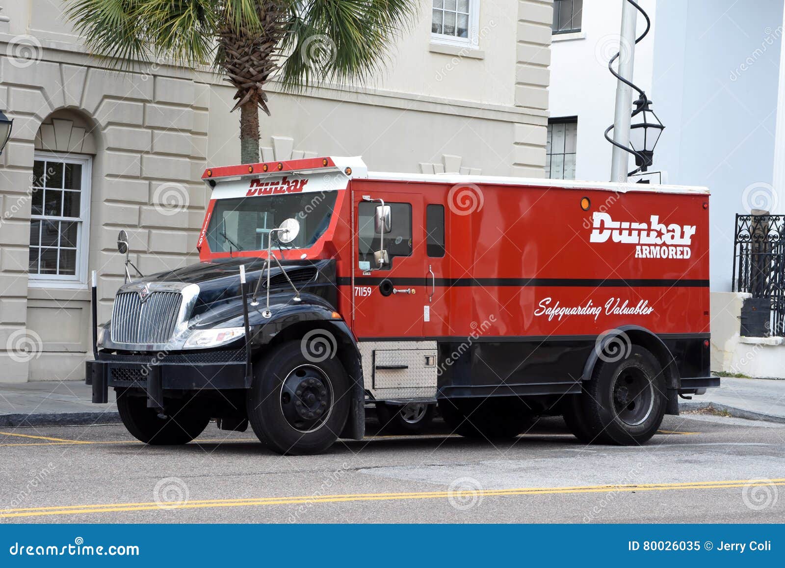 Dunbar Opancerzona ciężarówka w śródmieściu, Charleston, SC