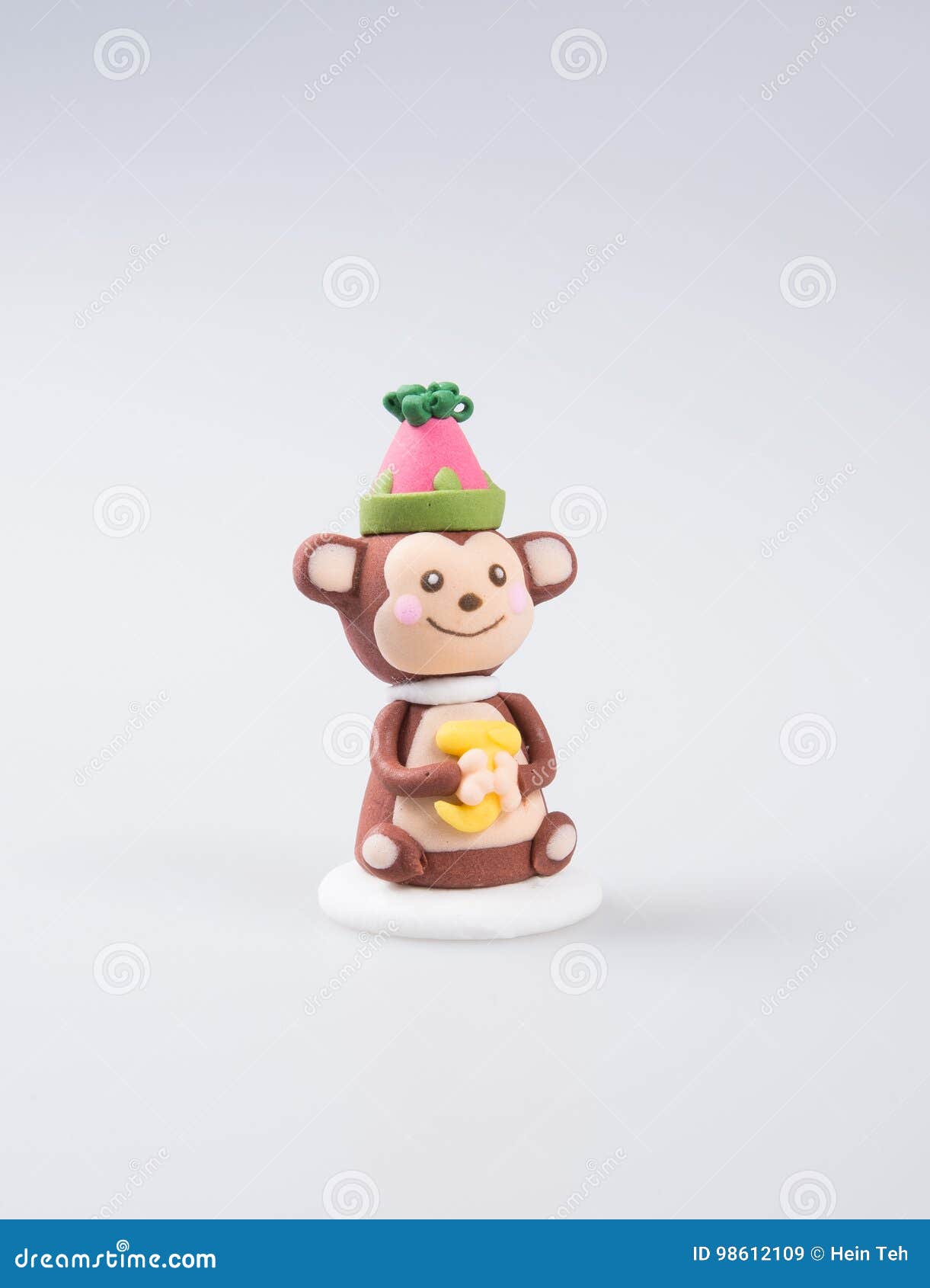 Durcissez La Decoration Ou La Decoration Faite Maison De Gateau De Singe Sur Un Backgr Image Stock Image Du Enfant Fete Durcissez La Decoration Ou La Decoration Faite Maison De Gateau De Singe Sur Un Backgr Image Stock Image Du Enfant Fete
