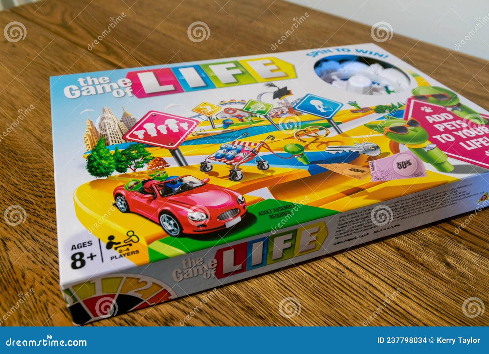  Hasbro Gaming The Game of Life Board Game, Family