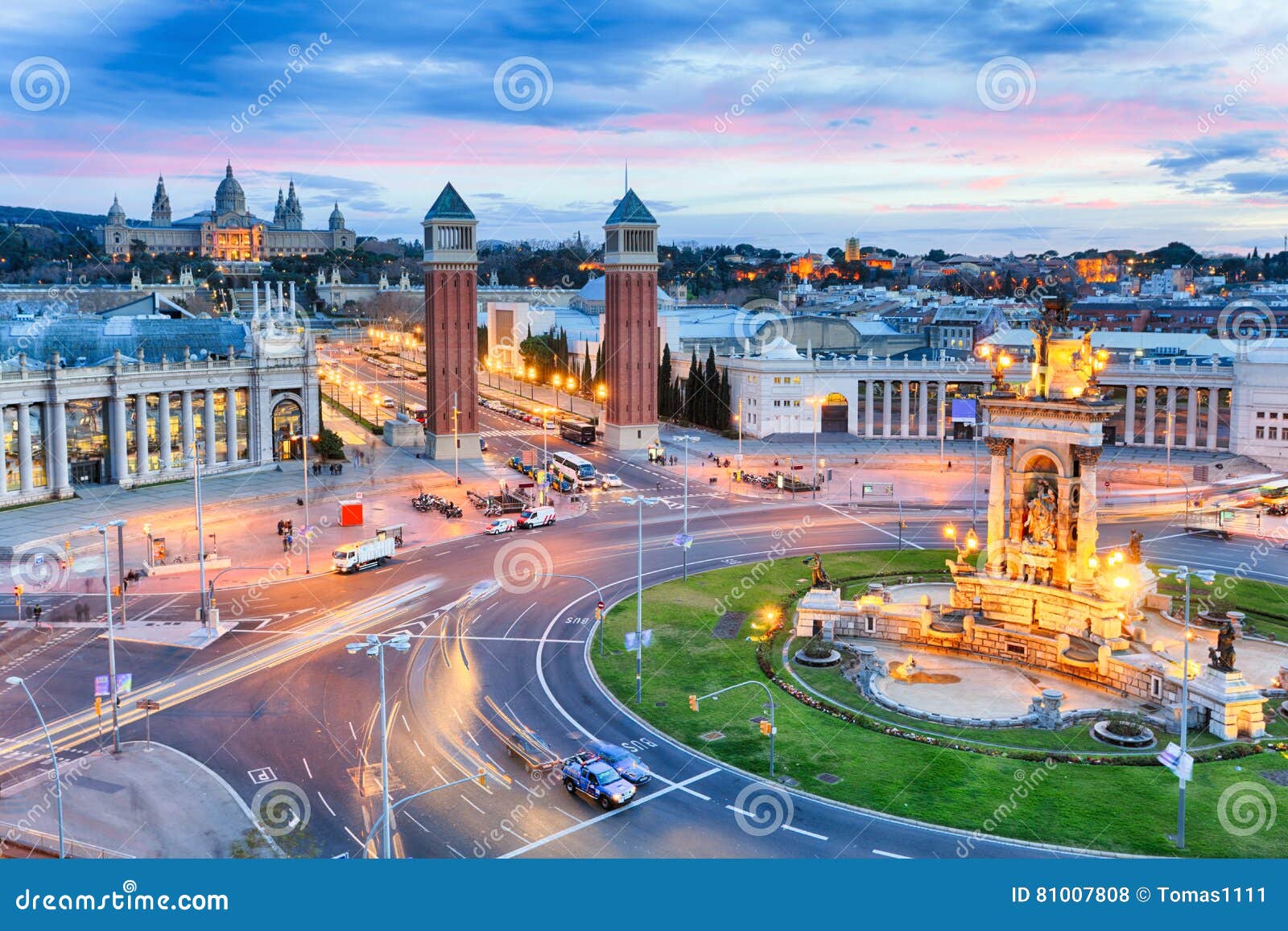 dusk view of barcelona, spain. plaza de espana