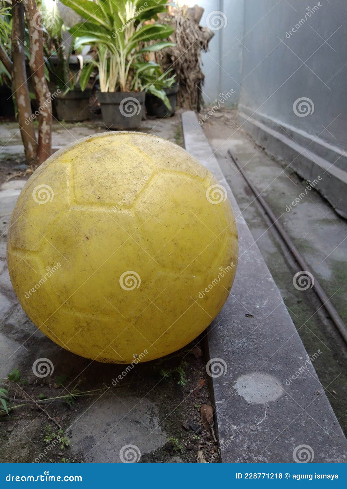 Dusty Yellow Plastic Ball Stock Photos Free & RoyaltyFree Stock