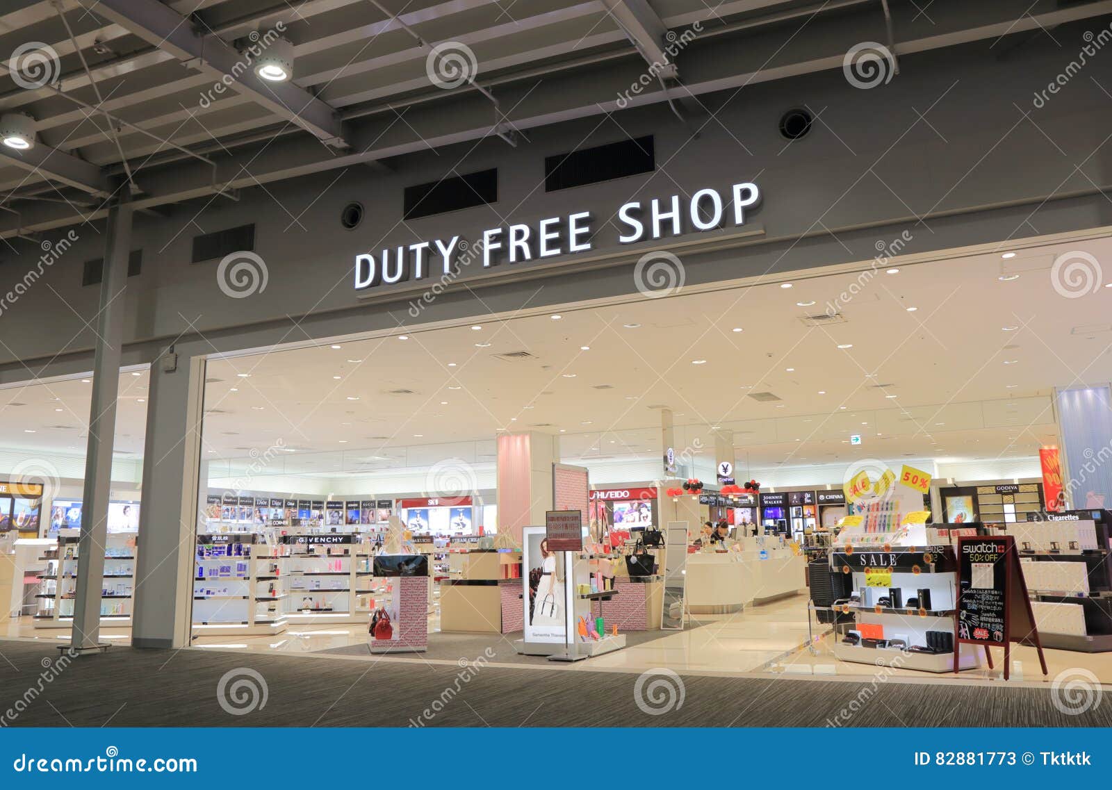 Duty Free Shop Kanasai Airport Japan Editorial Stock Photo Image Of Japanese Traveller 1773