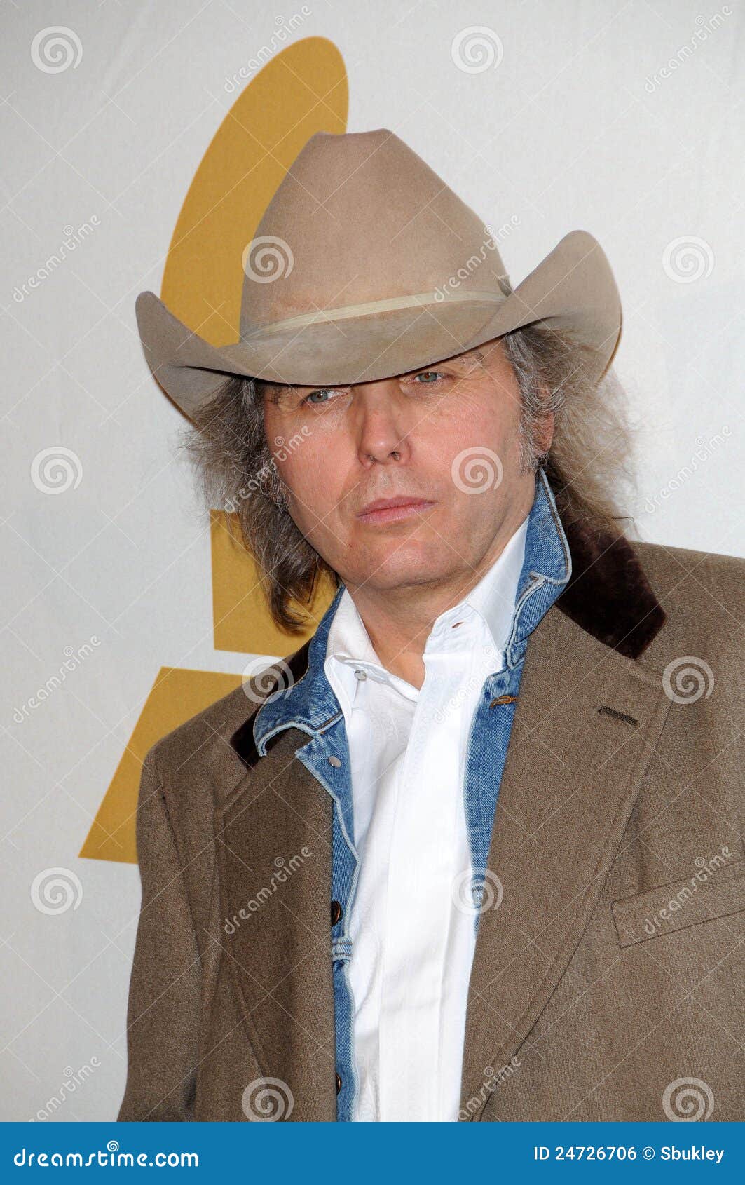 Dwight Yoakam editorial photo. Image of nokia, yoakam - 24726706