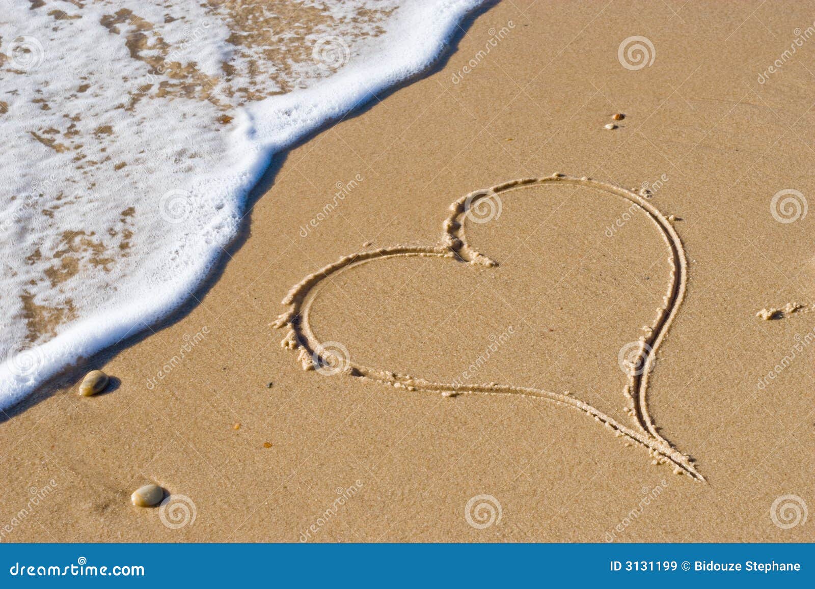 Dying heart stock image. Image of outdoor, heart, holiday - 3131199