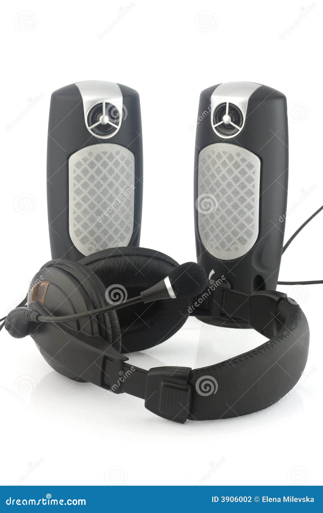 earphone and speakers