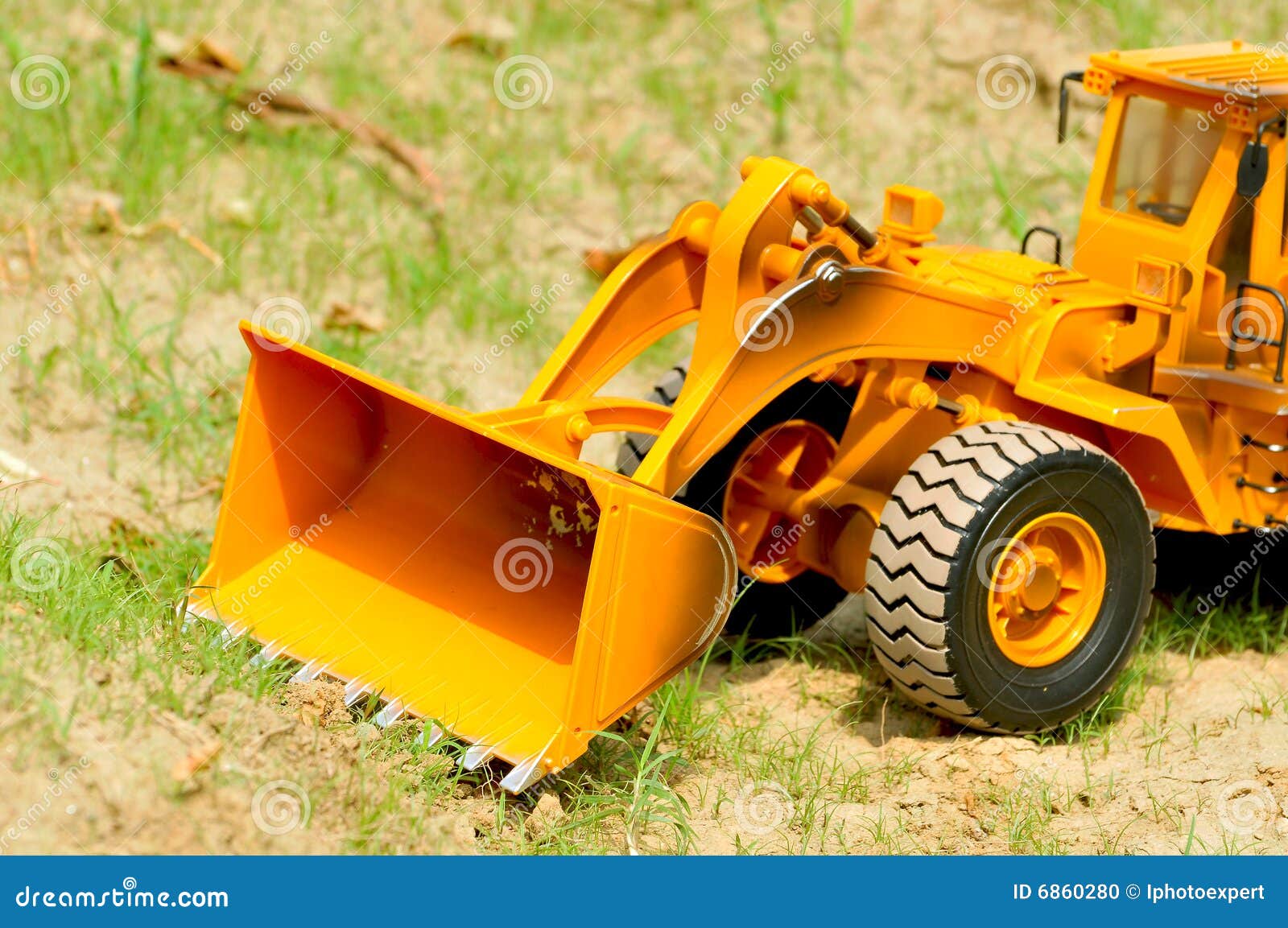 Earth mover stock photo. Image of outdoor, drive, building 6860280