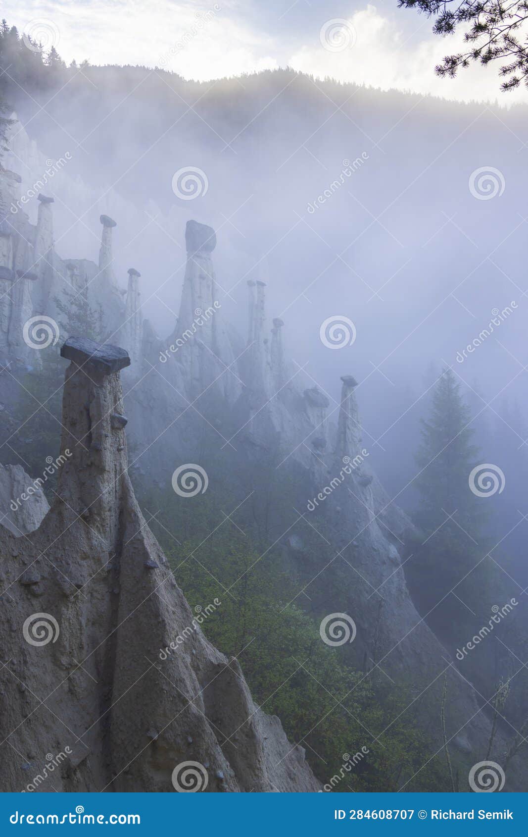 Earth Pyramids of Platten (Erdpyramiden - Piramidi Di Plata) Near ...